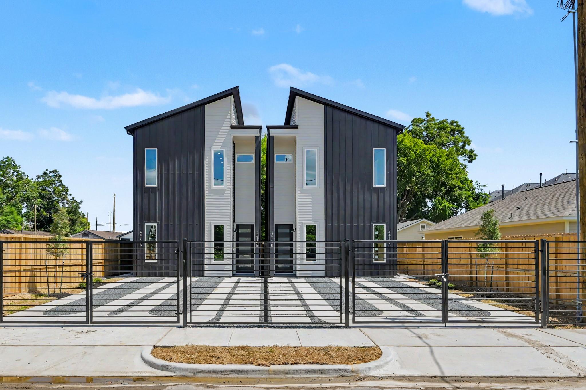 4415 Buck Street Abbey, Houston, TX 77020 photo