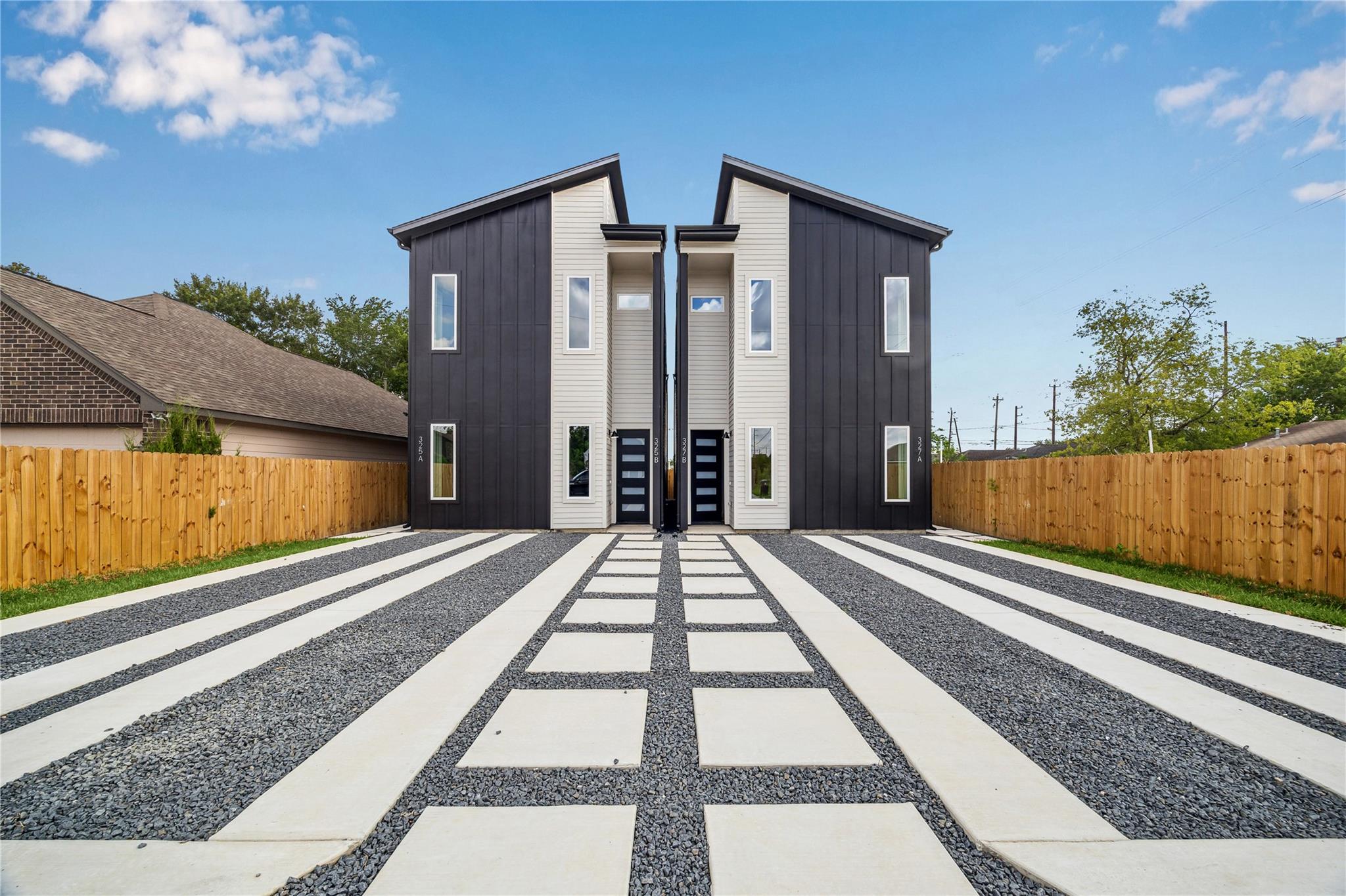 4415 Buck Street Abbey, Houston, TX 77020