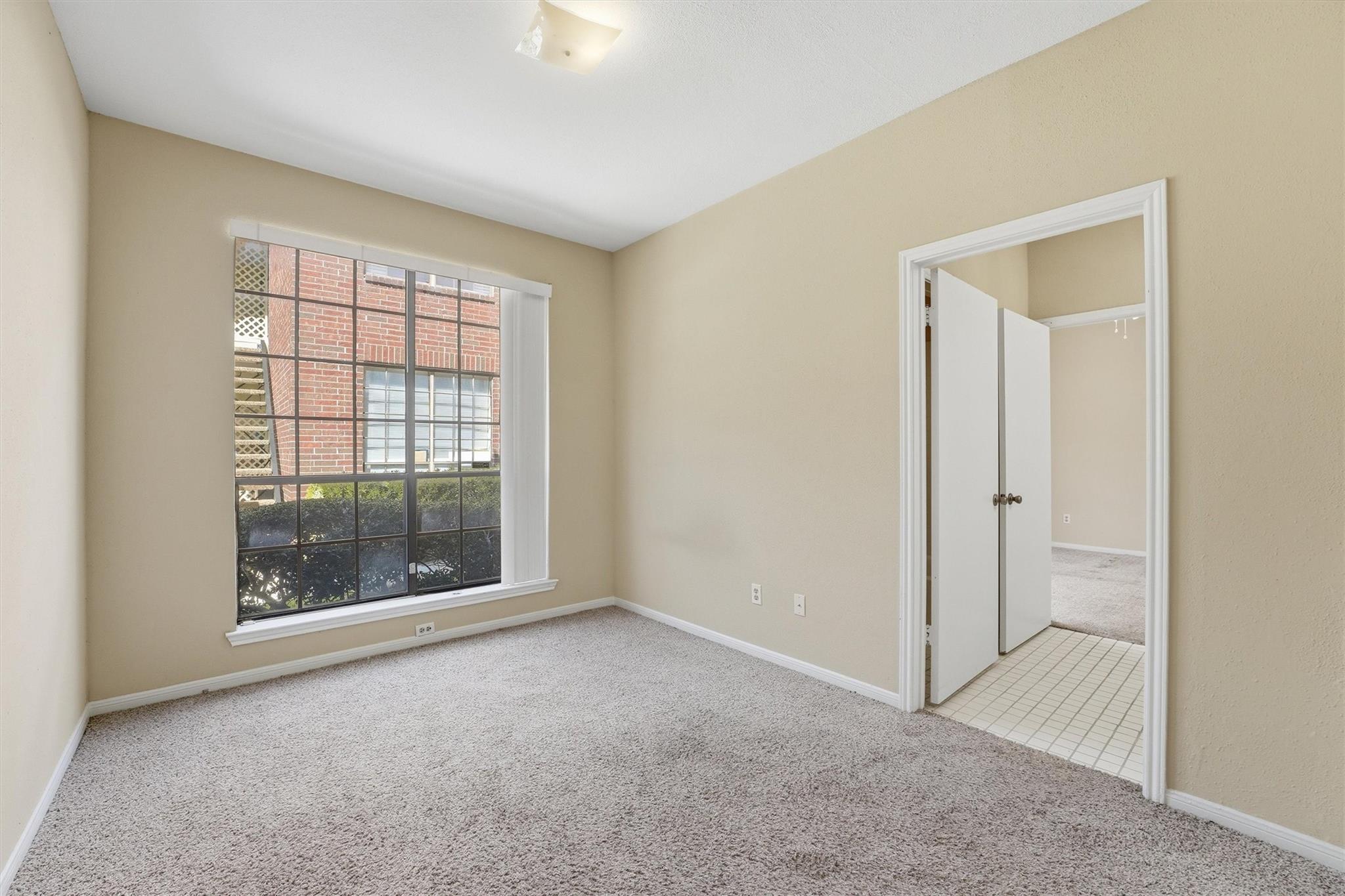 8055 Cambridge St #5, Houston, TX 77054 photo