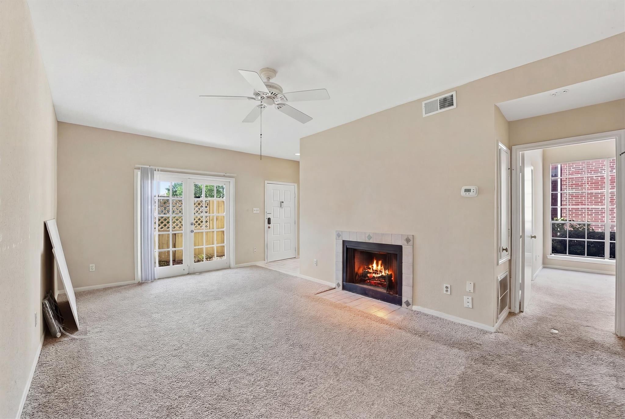 8055 Cambridge St #5, Houston, TX 77054 photo