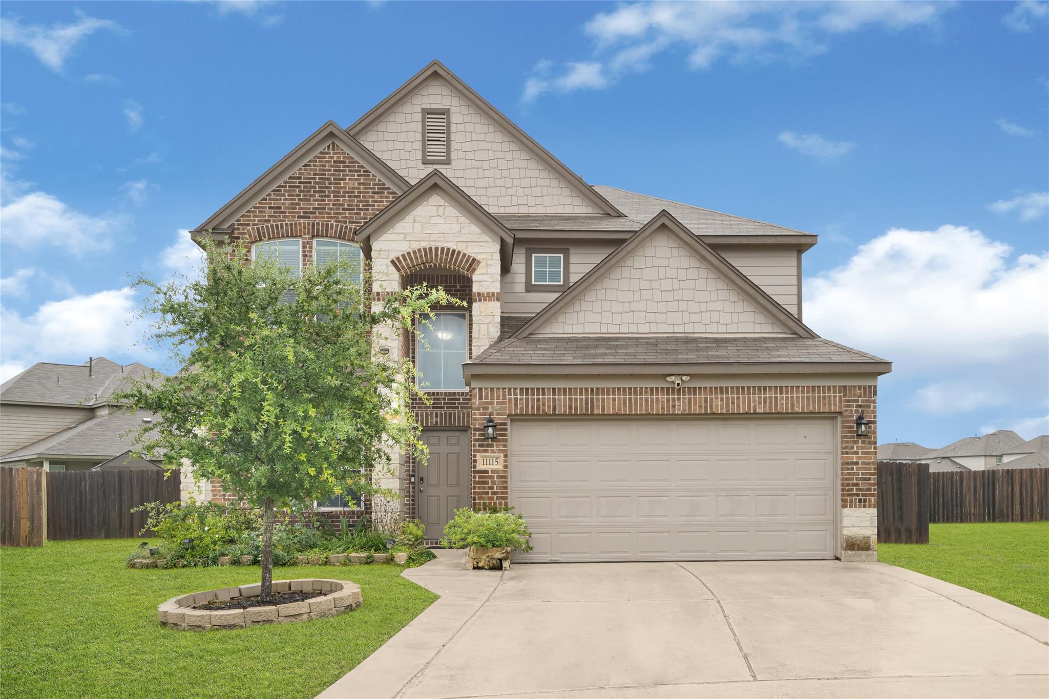 11115 Larkspur Dale Ct, Houston, TX 77044