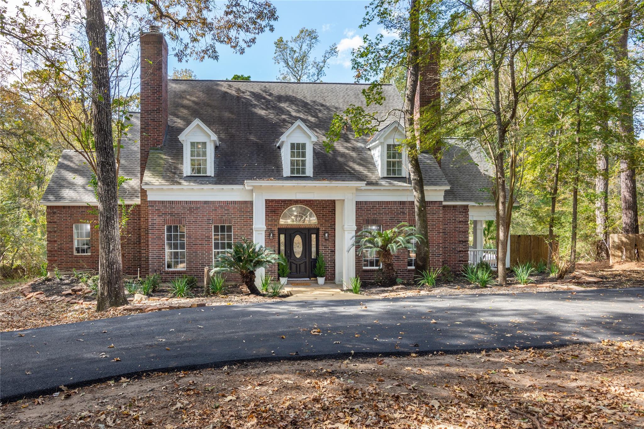 40111 Roundup Rd, Magnolia, TX 77354