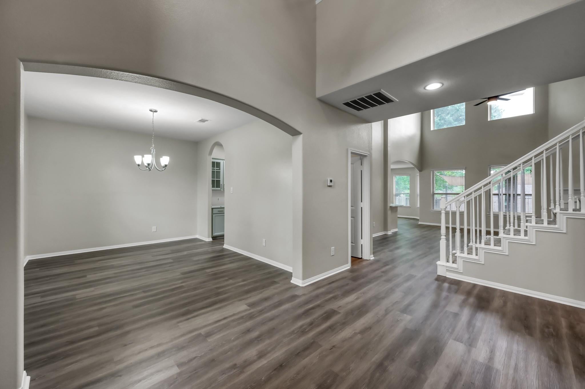 4 Logan Creek Ln, Conroe, TX 77304 photo