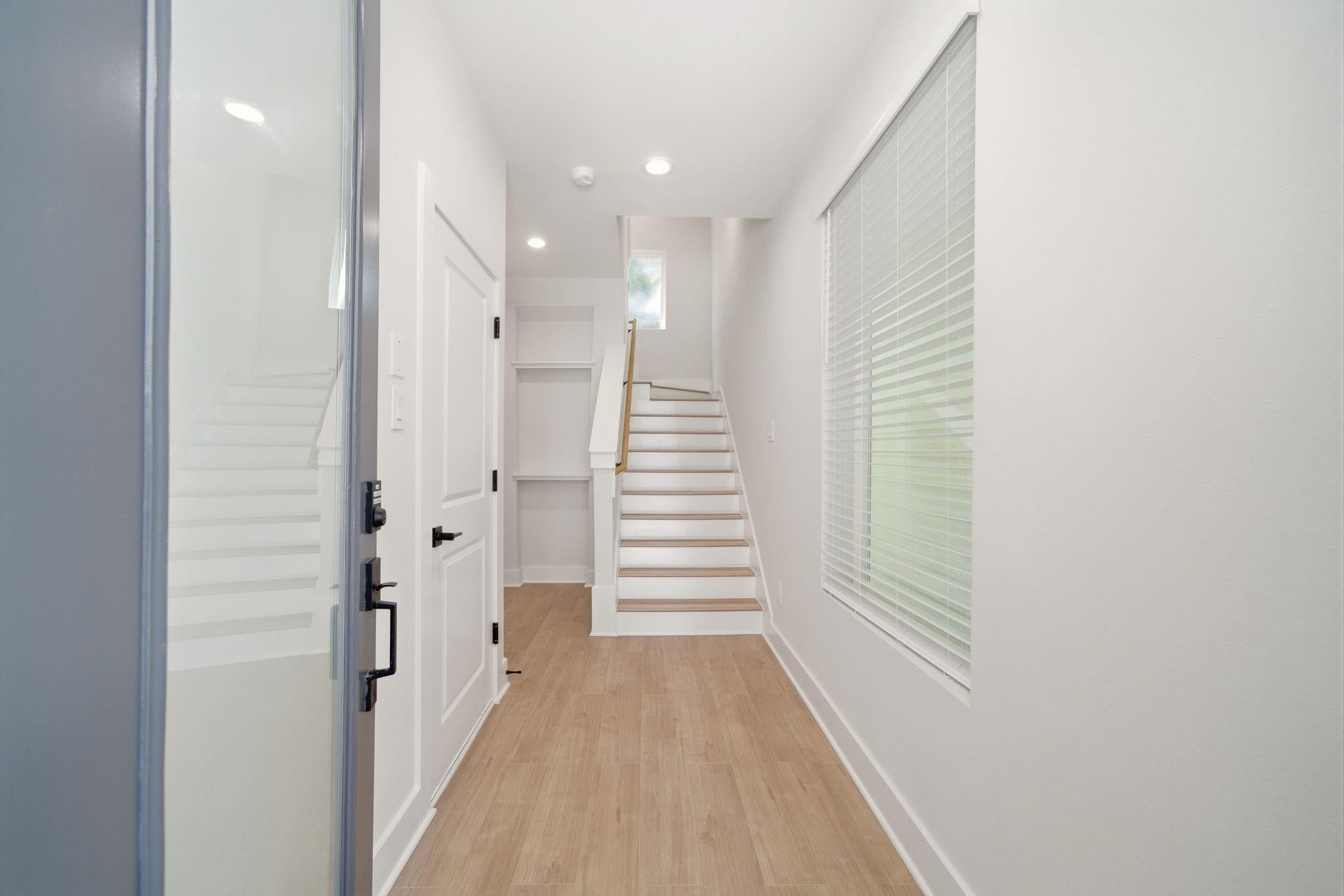 1412 Cedar Post Ln, Houston, TX 77055 photo