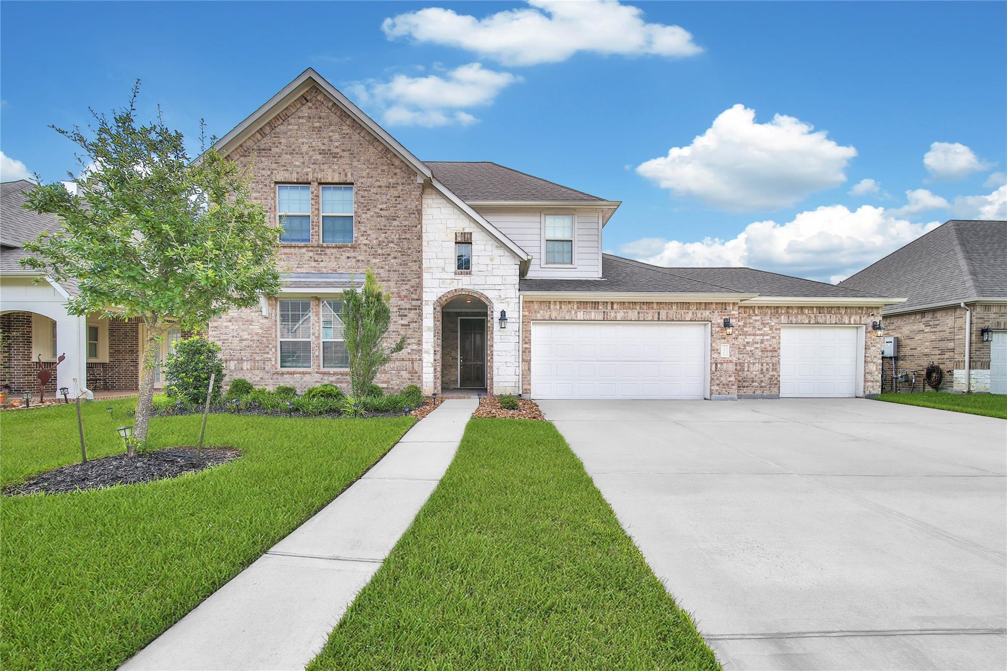 18206 Langkawi Ln, Houston, TX 77044
