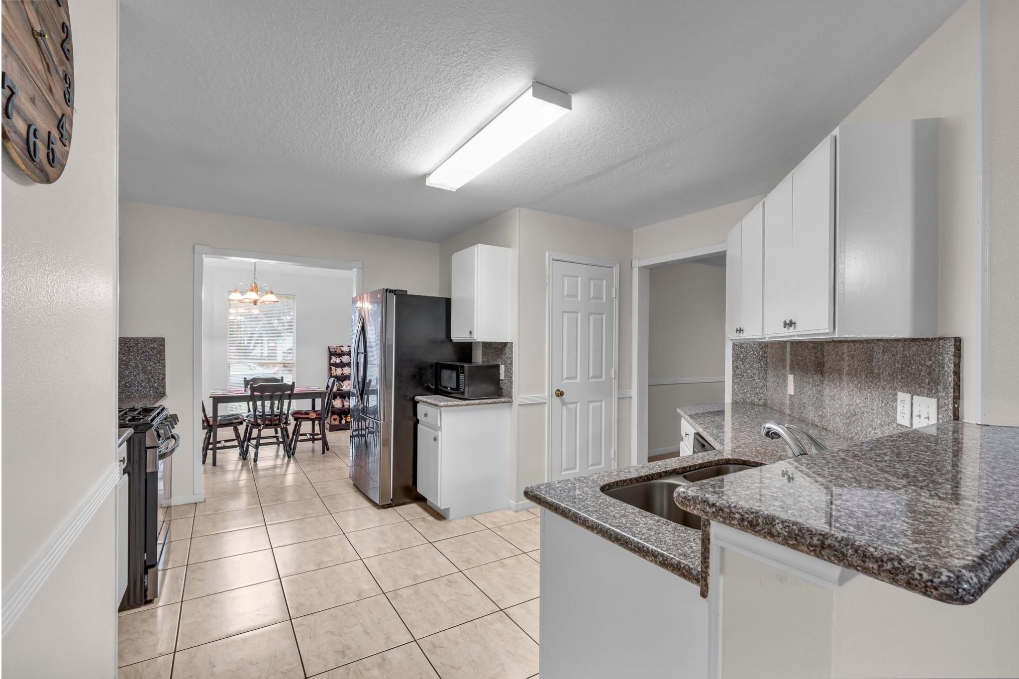 1130 Fairlane Sq, Channelview, TX 77530 photo