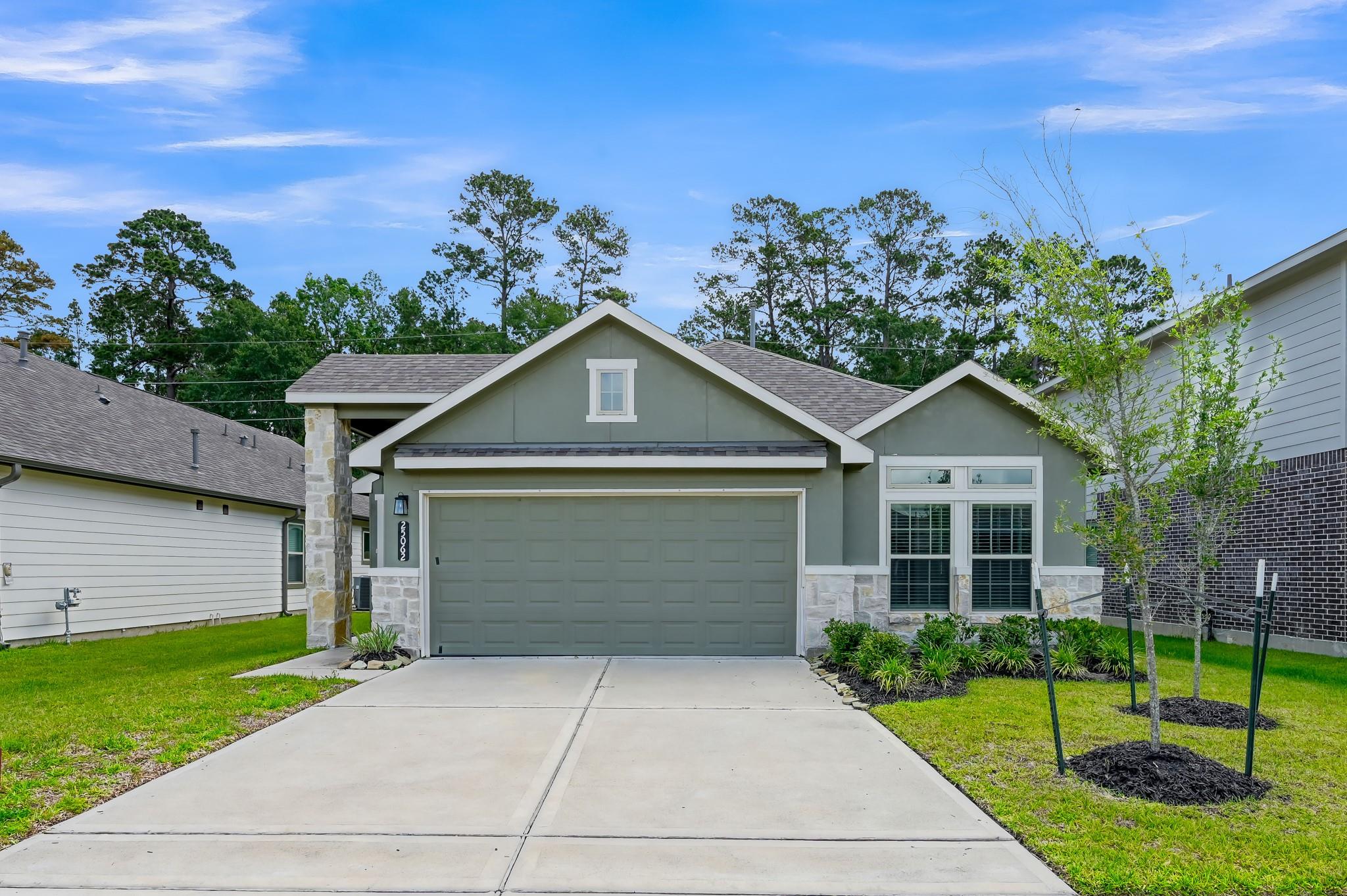 25062 Lindsey Ln, Magnolia, TX 77354 photo