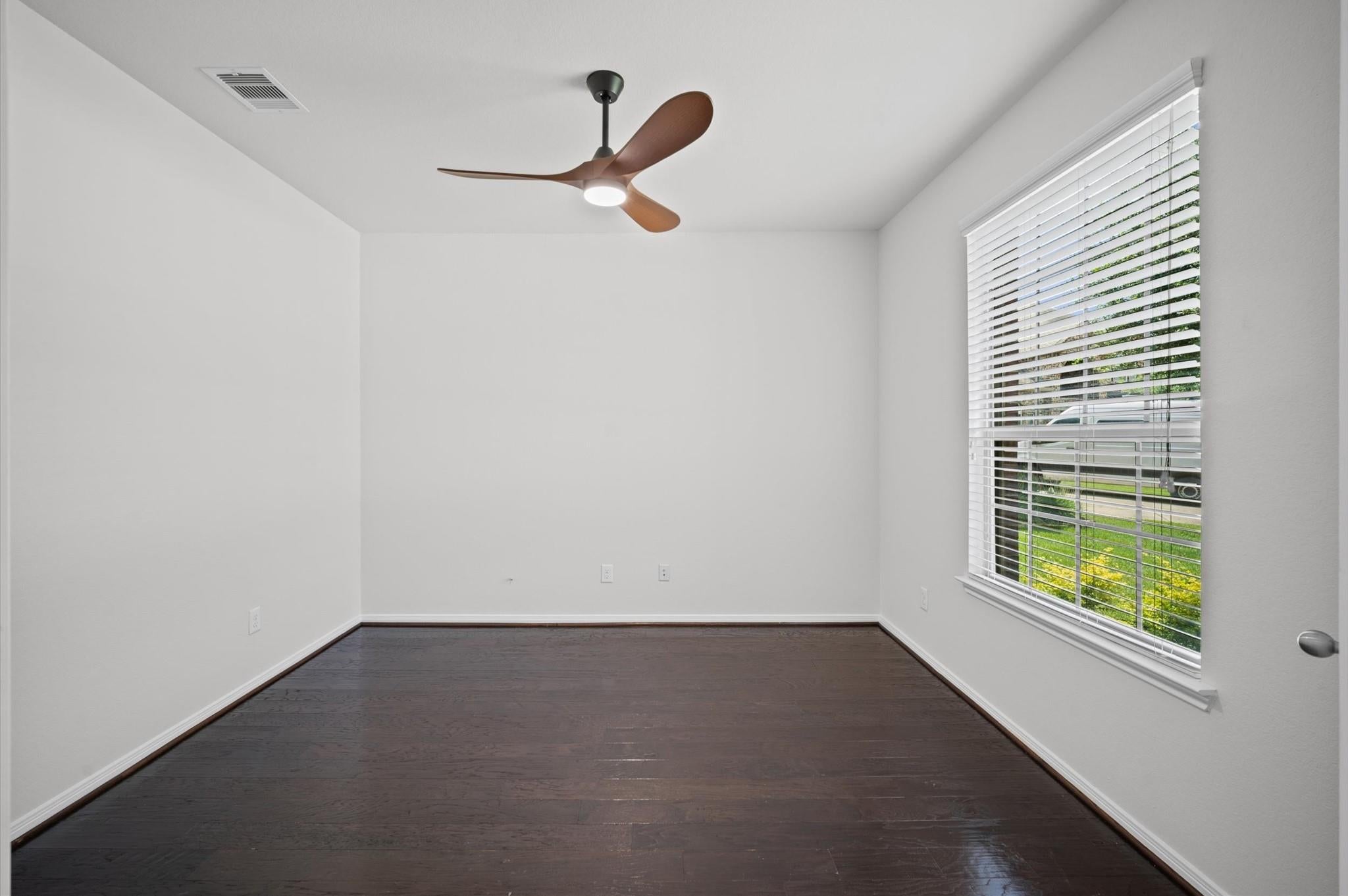 5635 Glenfield Spring Ln, Spring, TX 77389 photo