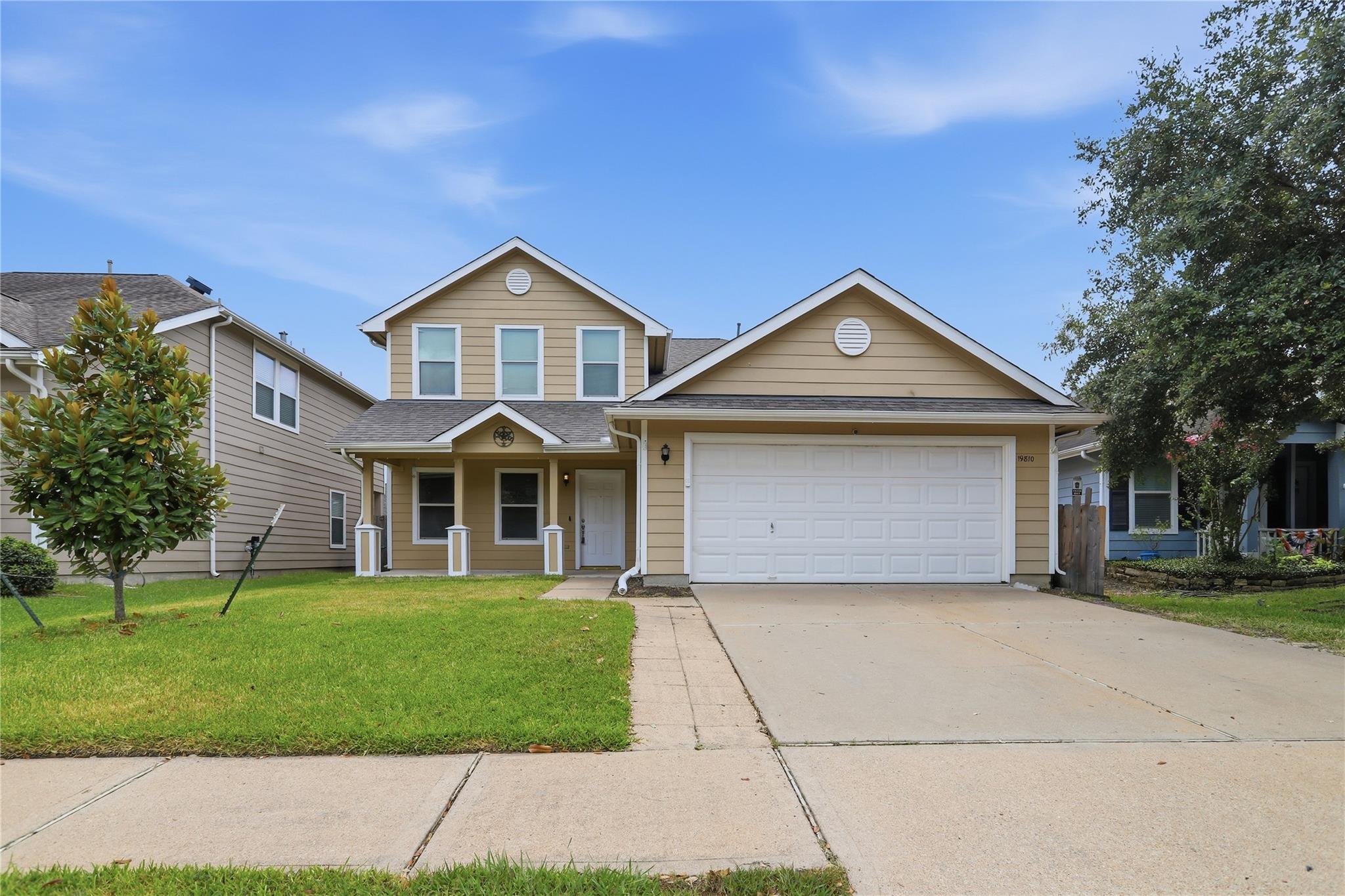19810 River Breeze Dr, Tomball, TX 77375