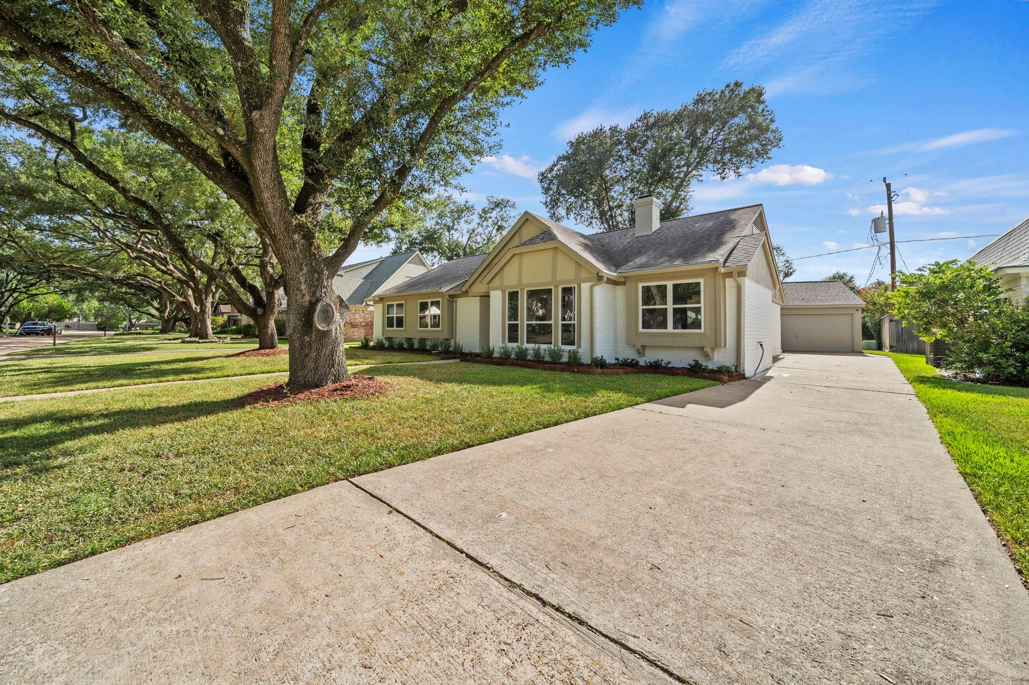 2931 Kevin Ln, Houston, TX 77043 photo