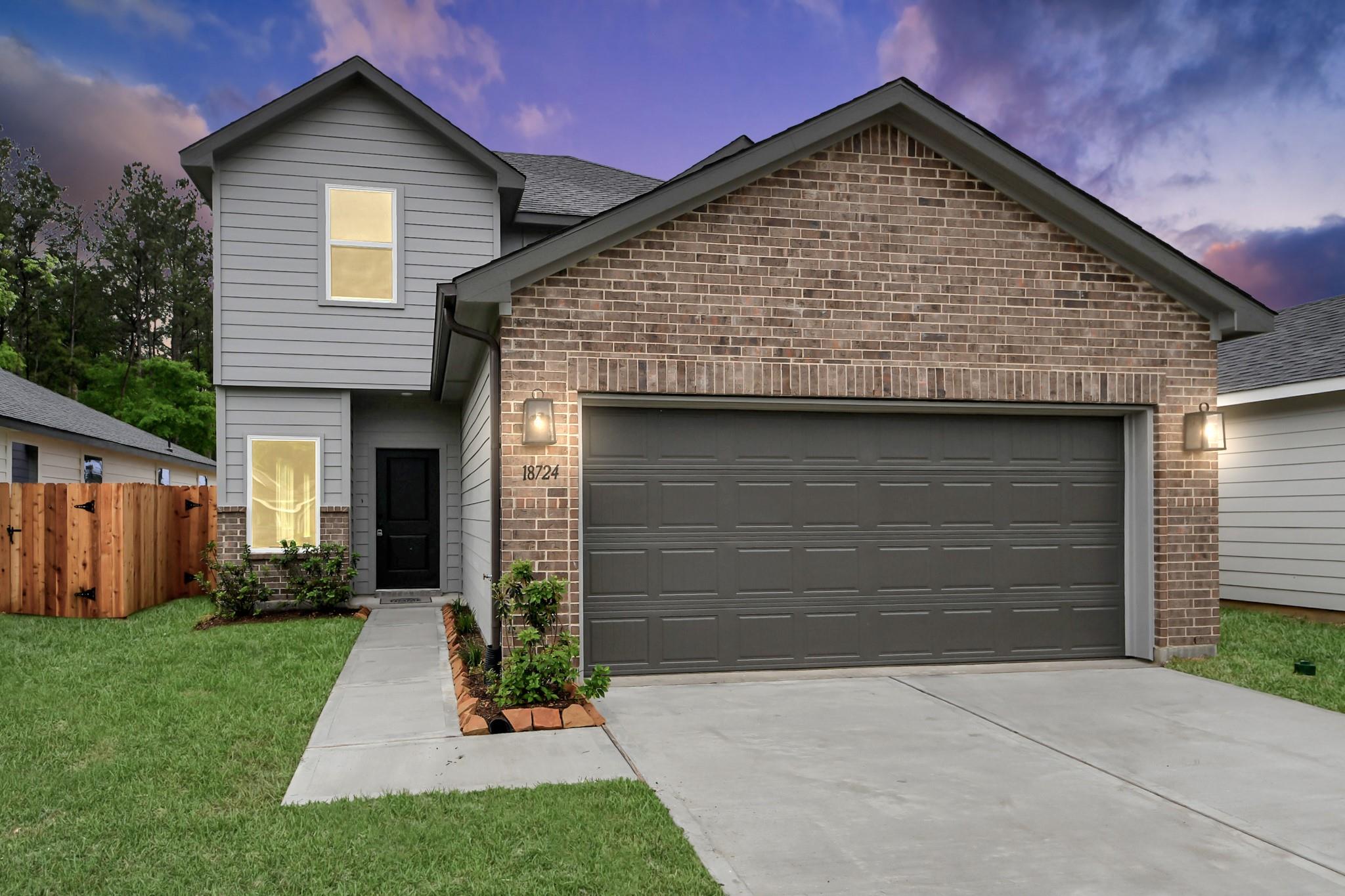 18724 Loom Dr, Conroe, TX 77306