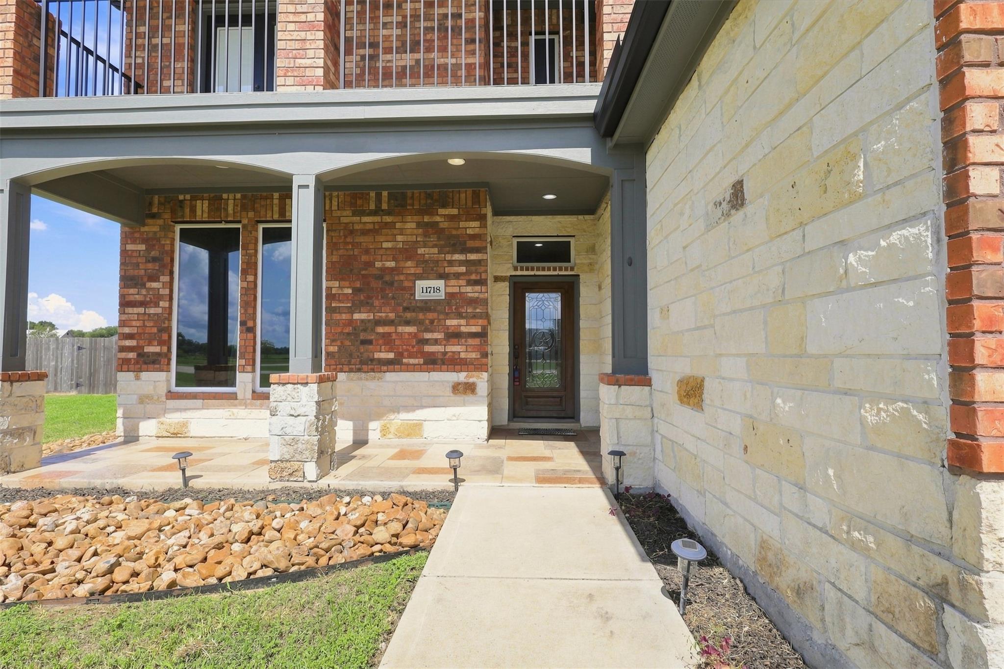 11718 Casadores Ln, Needville, TX 77461 photo