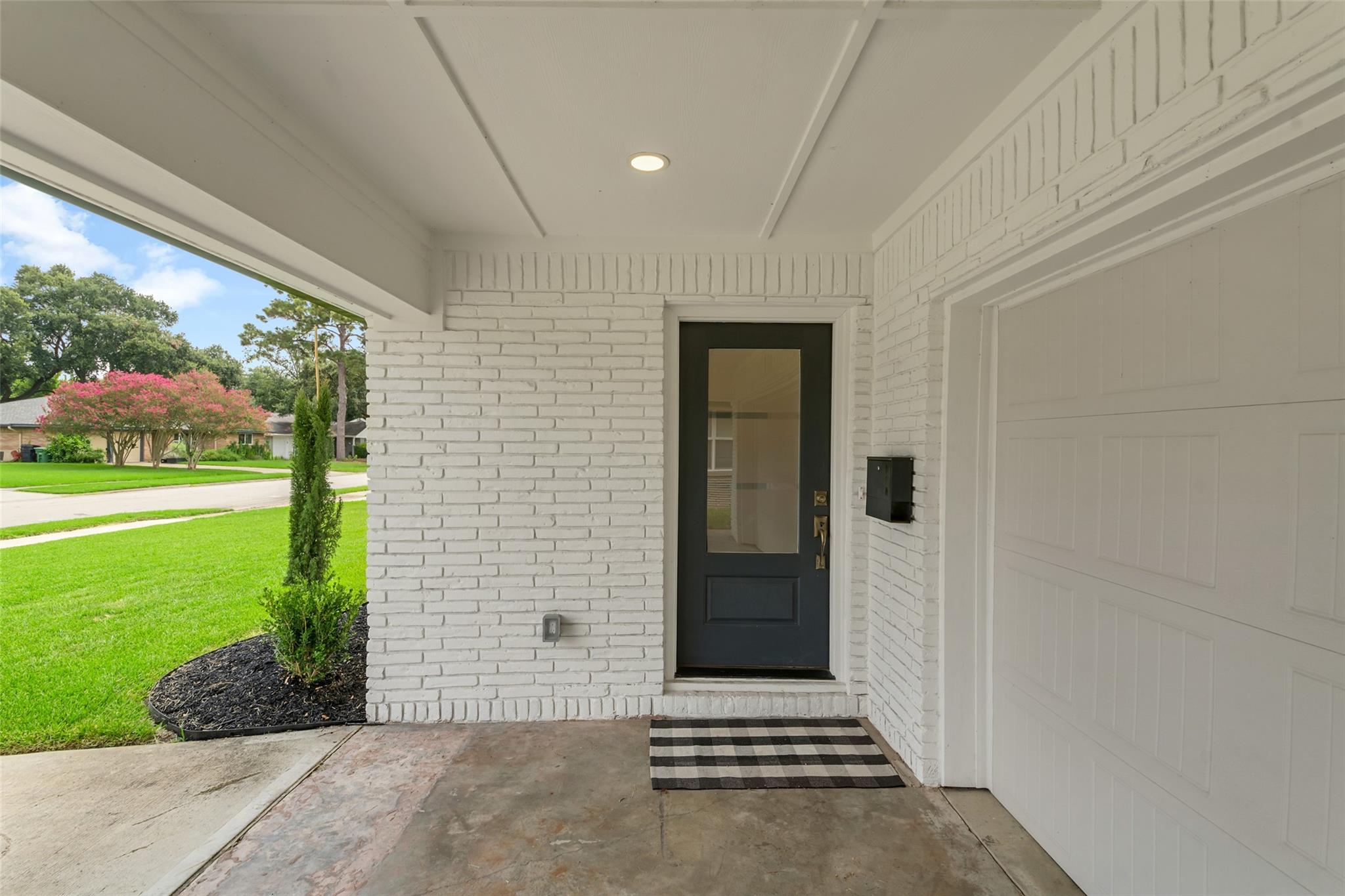 5439 Kinglet St, Houston, TX 77096 photo
