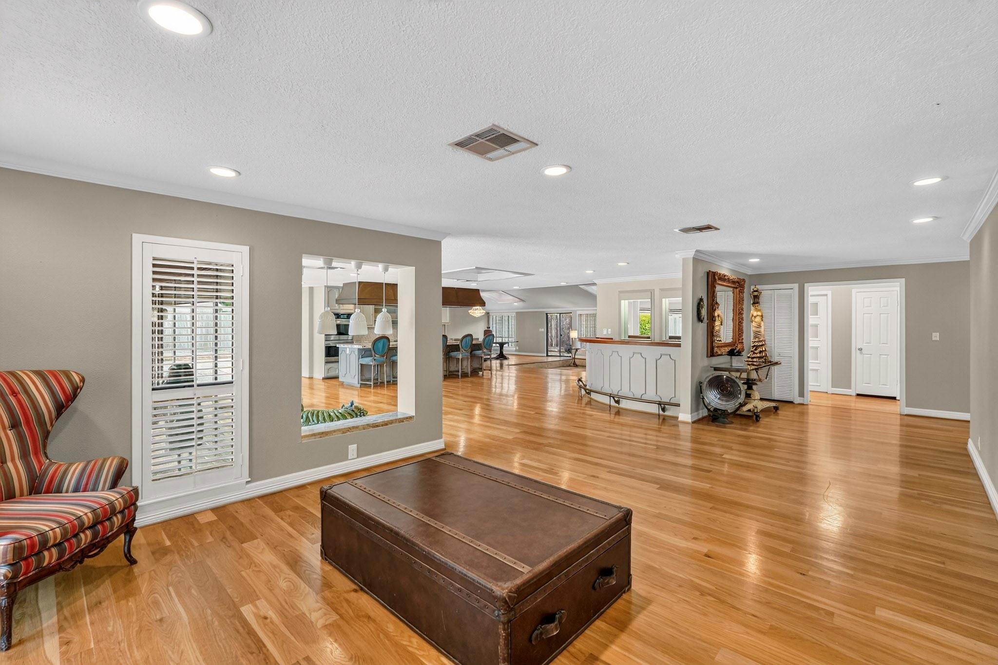 758 W 42 St, Houston, TX 77018 photo