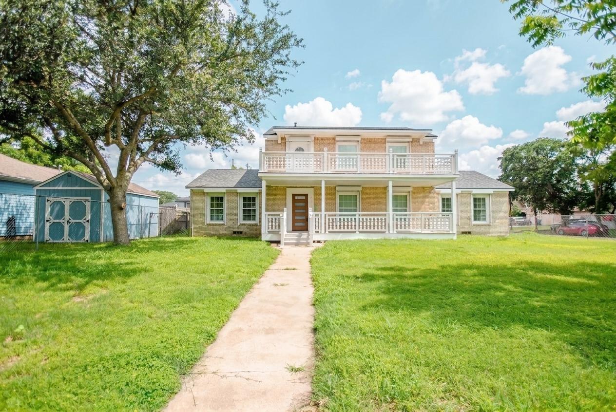104 12 Ave, Texas City, TX 77590 photo