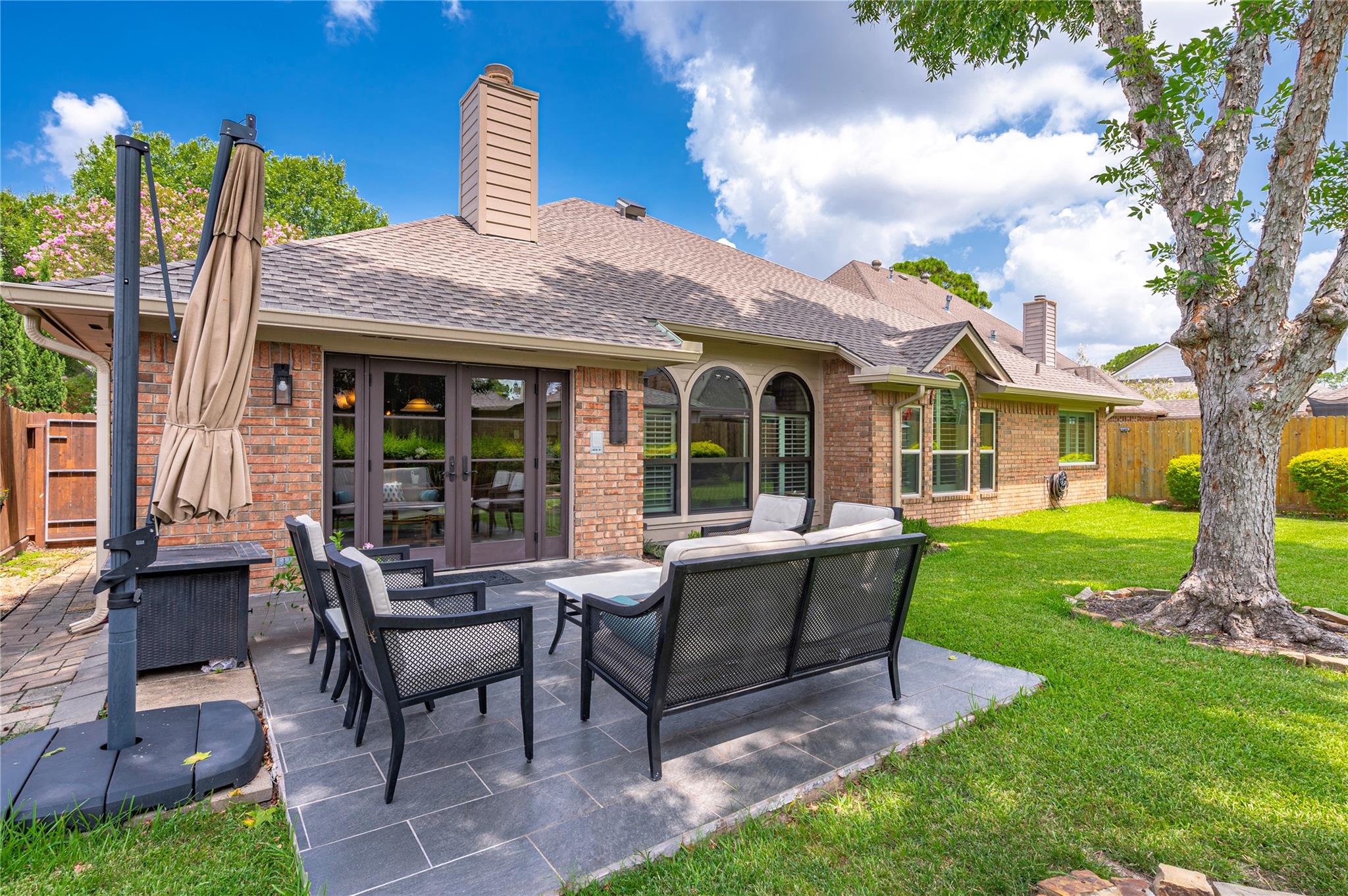 814 Maplewood Falls Ct, Houston, TX 77062 photo