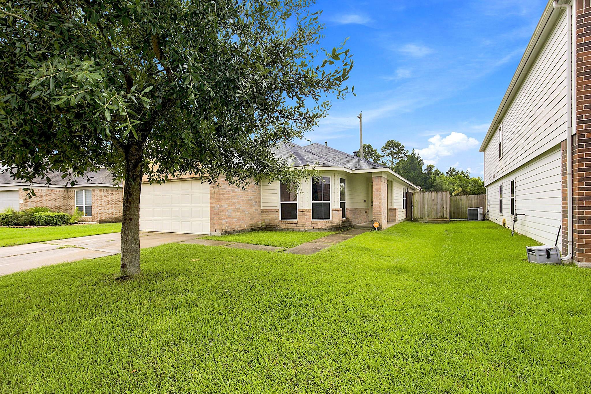 5710 Turmeric Dr, Baytown, TX 77521 photo