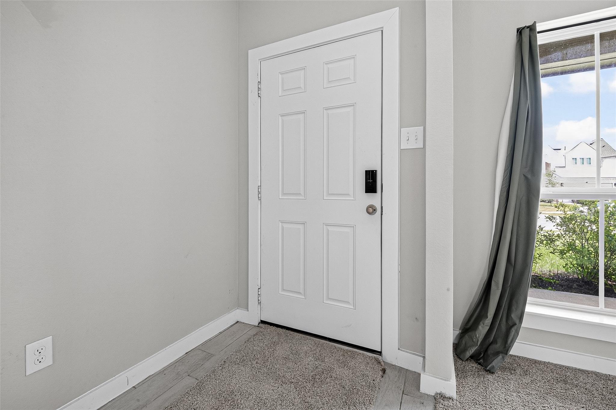 15506 S Fall Fern Cir, Houston, TX 77044 photo