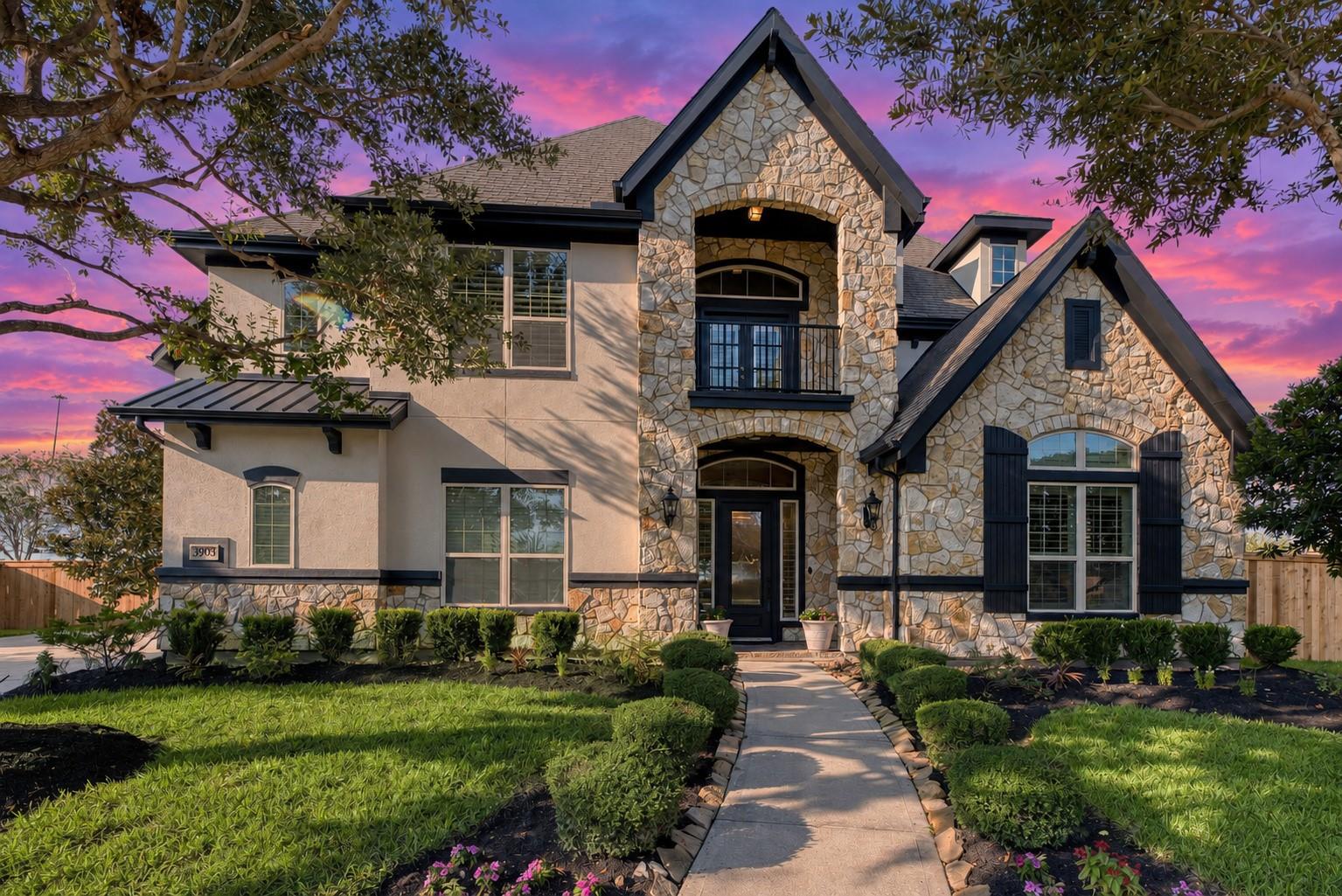 3903 Indigo Ct, Manvel, TX 77578
