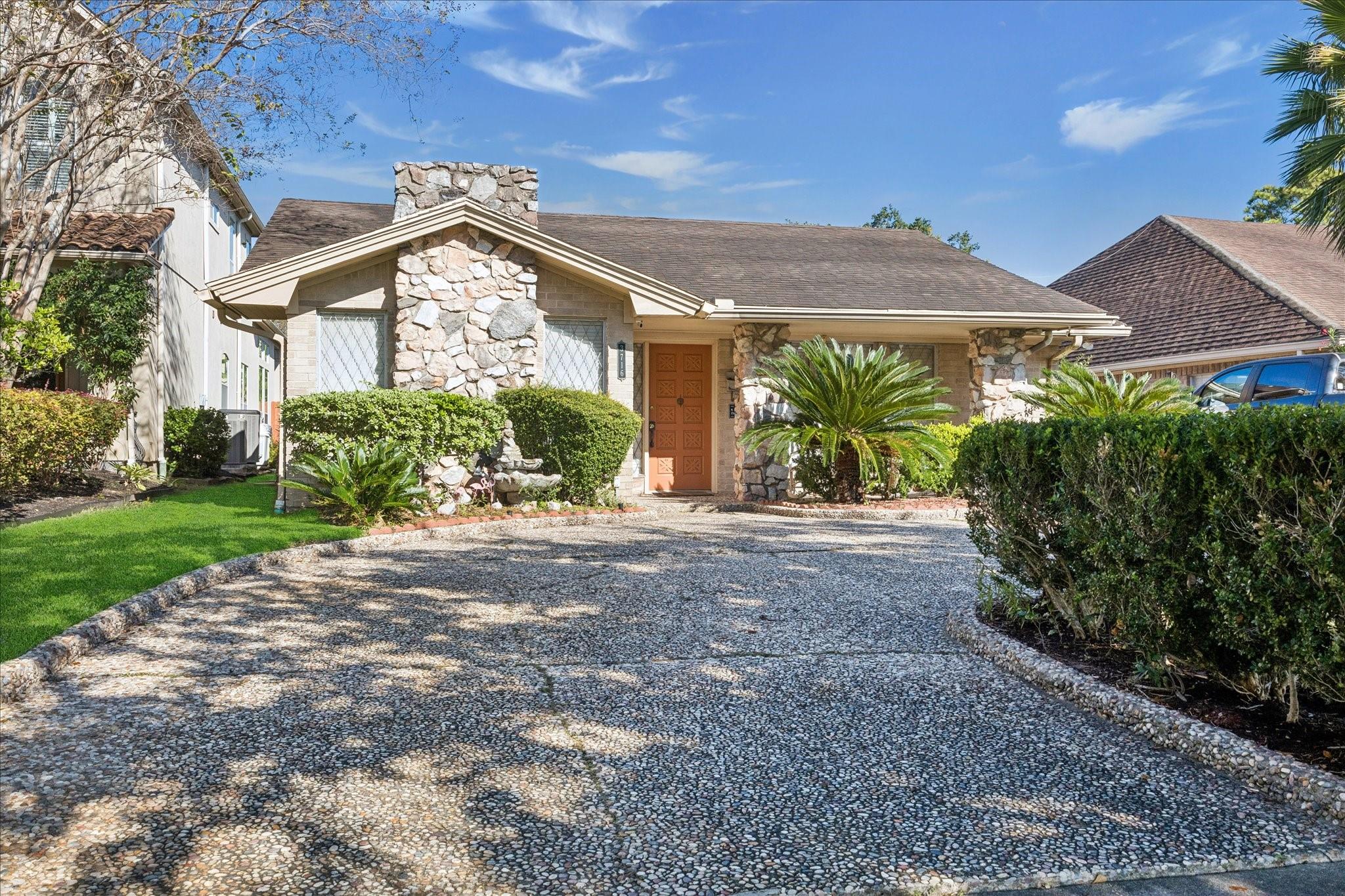 3716 Bellaire Blvd, Southside Place, TX 77025 photo