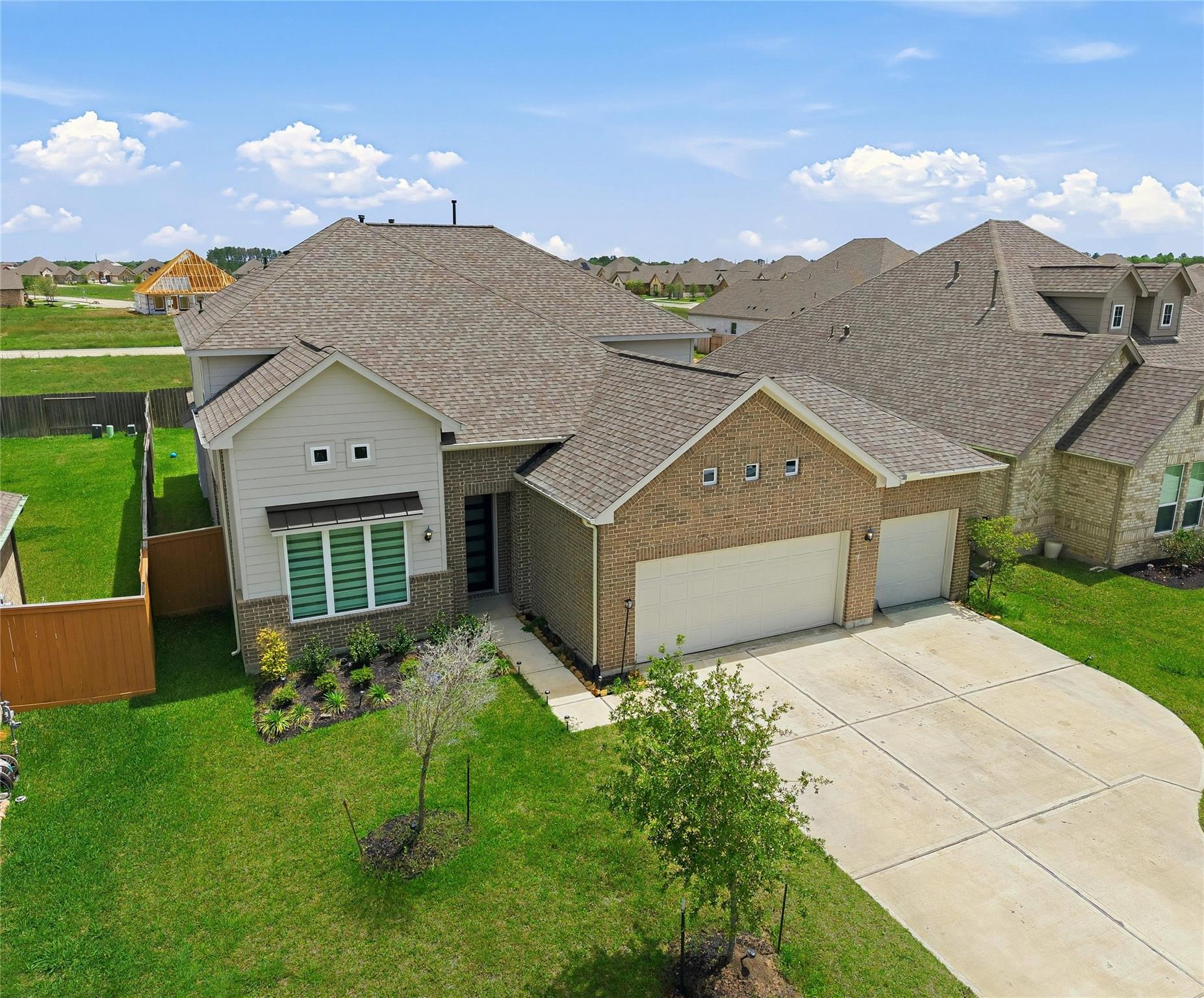 1622 Homewood Point Ln, Rosharon, TX 77583 photo