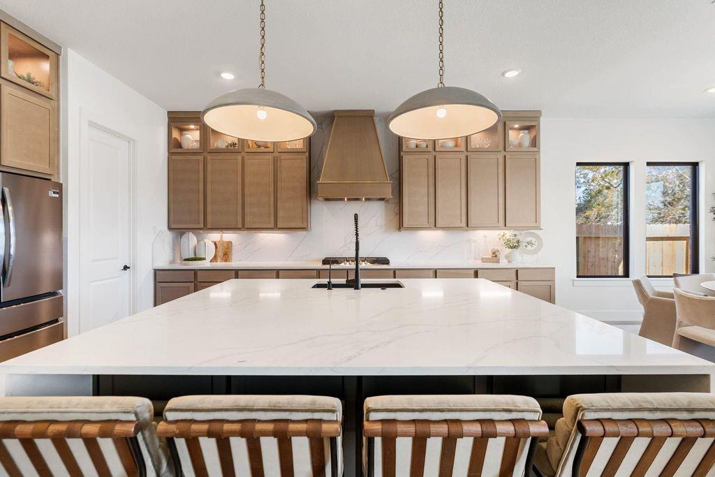 2517 Barton Creek Trl, Friendswood, TX 77546 photo