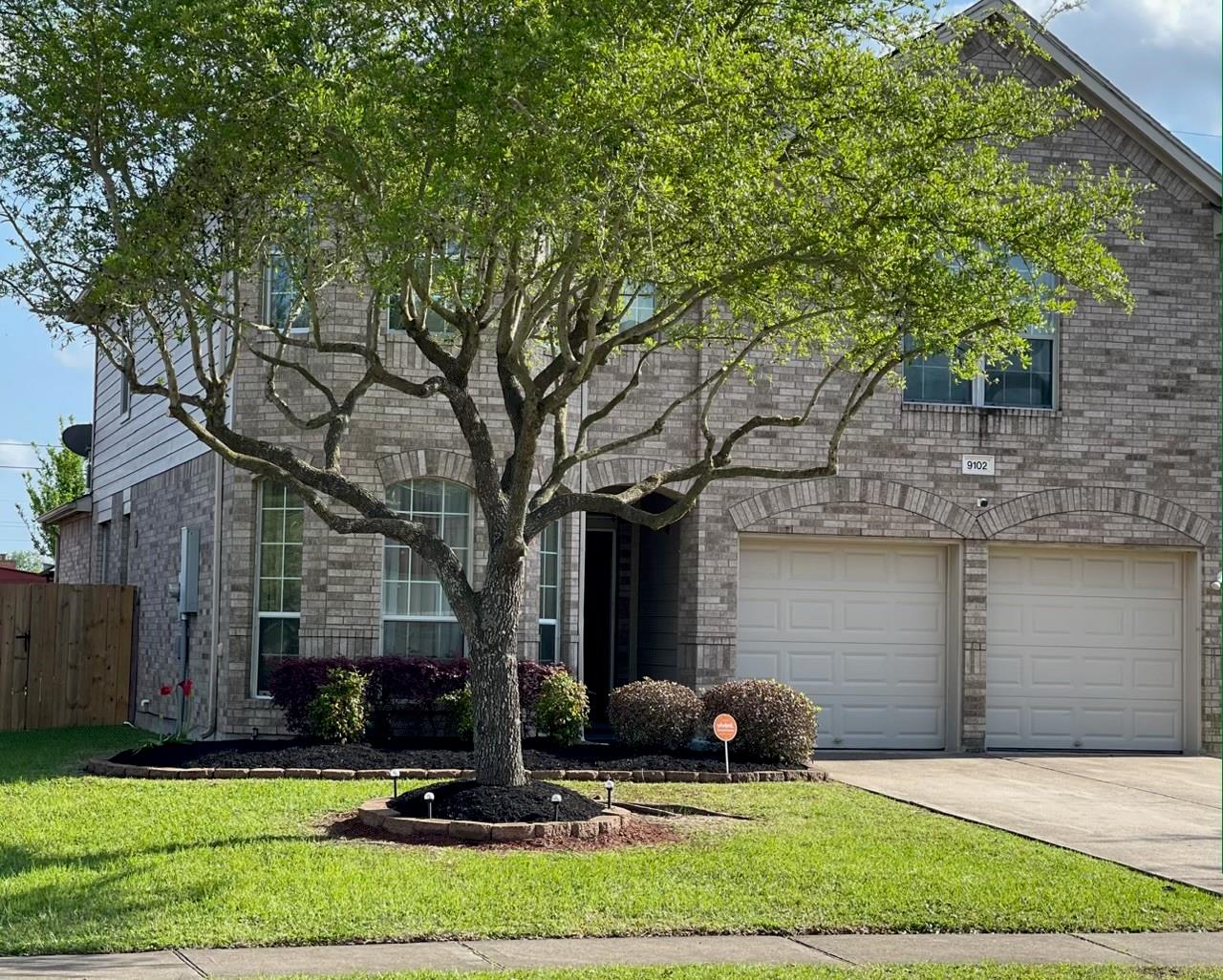 9102 Sunrise Trl, Pearland, TX 77584 photo