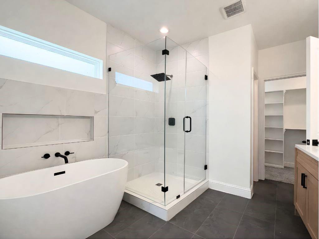 122 County Road 2278, Cleveland, TX 77327 photo