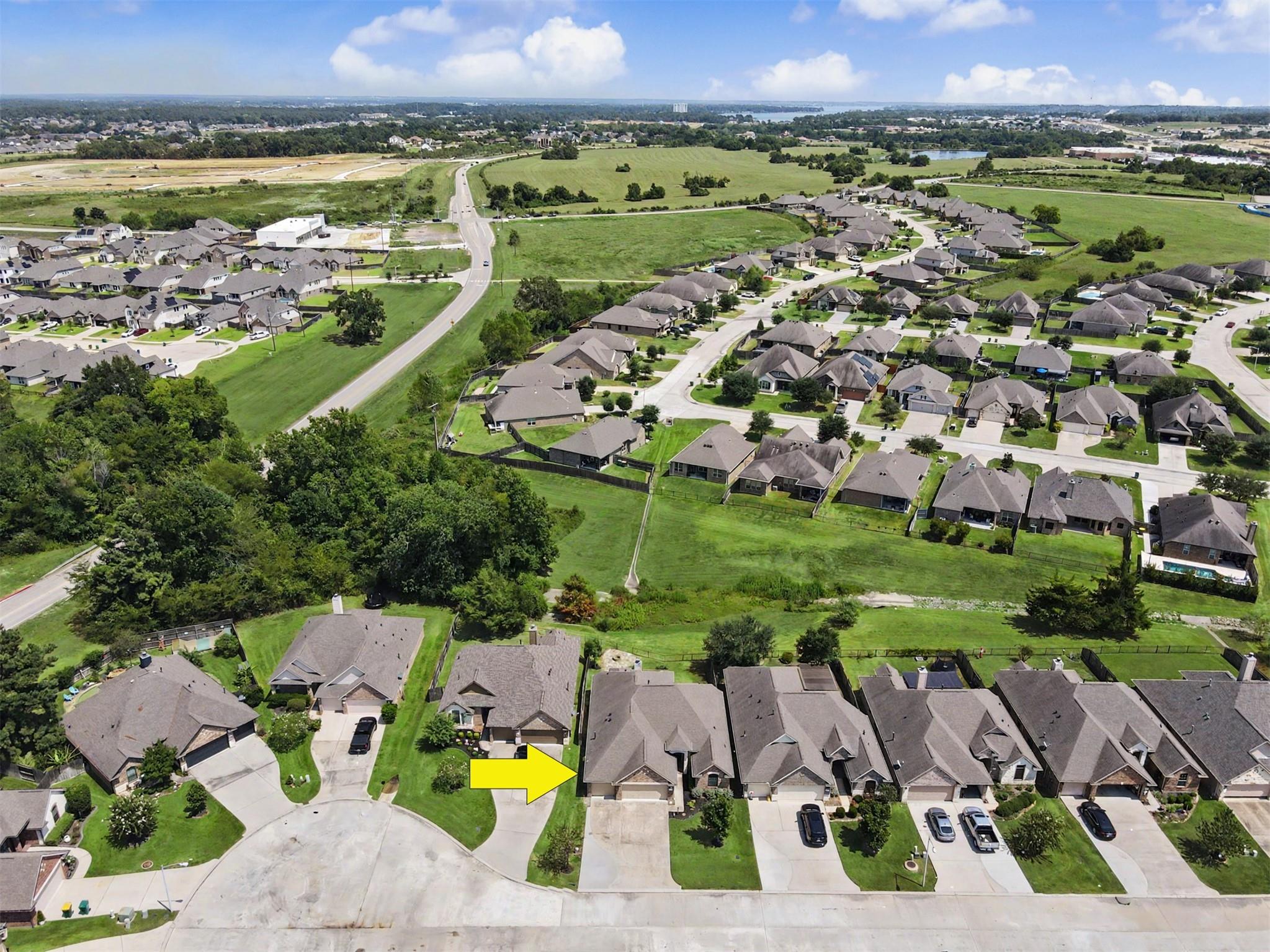 115 Racetrack Ln, Montgomery, TX 77356 photo