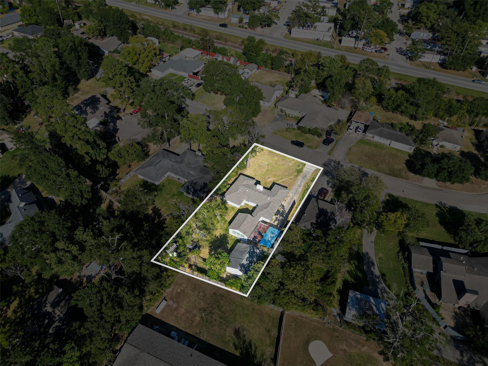 1609 N Pacific St, Conroe, TX 77301 photo