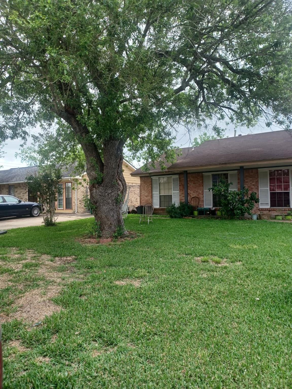 5422 Botany Ln, Houston, TX 77048 photo