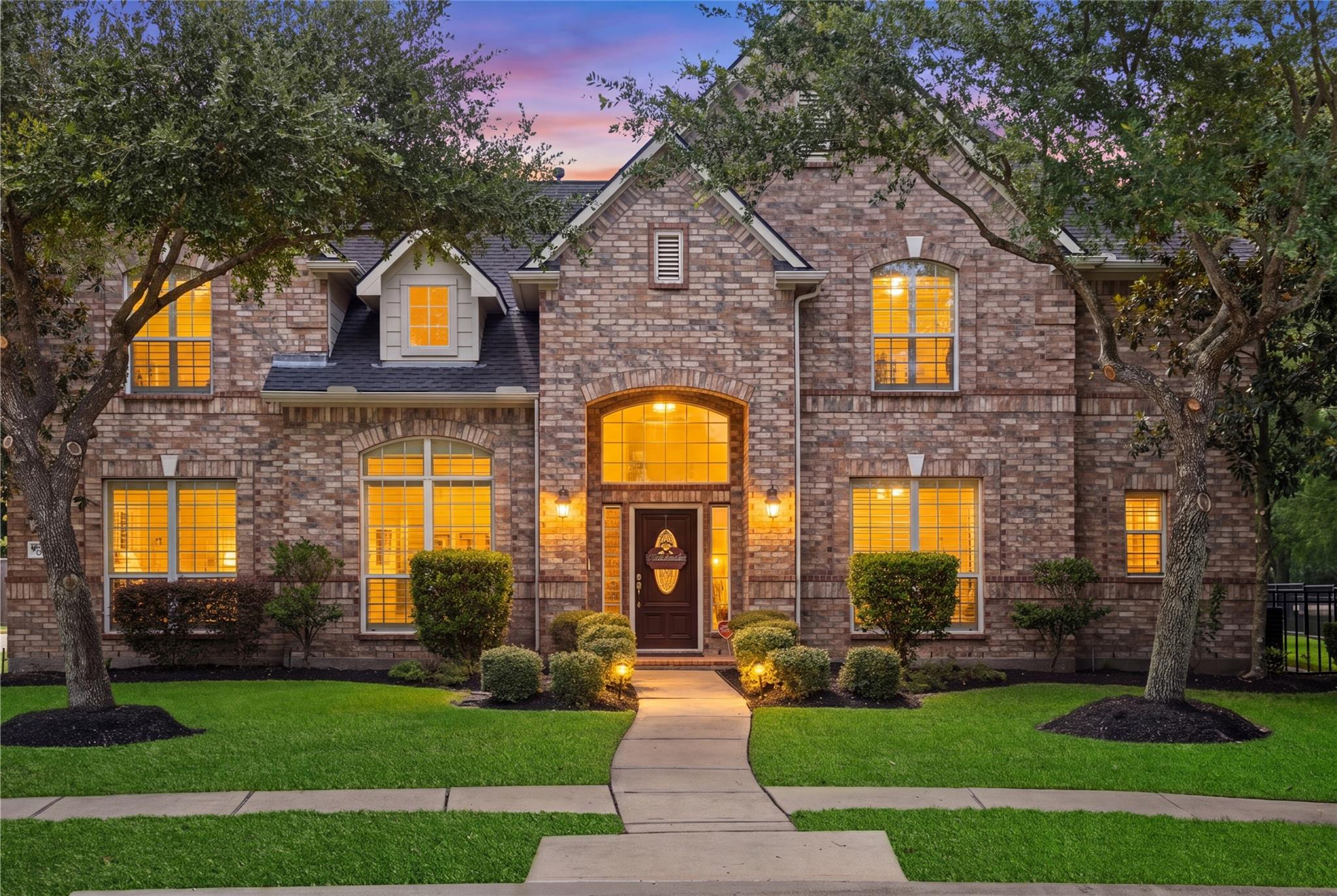 11710 Oakshield Ln, Cypress, TX 77433