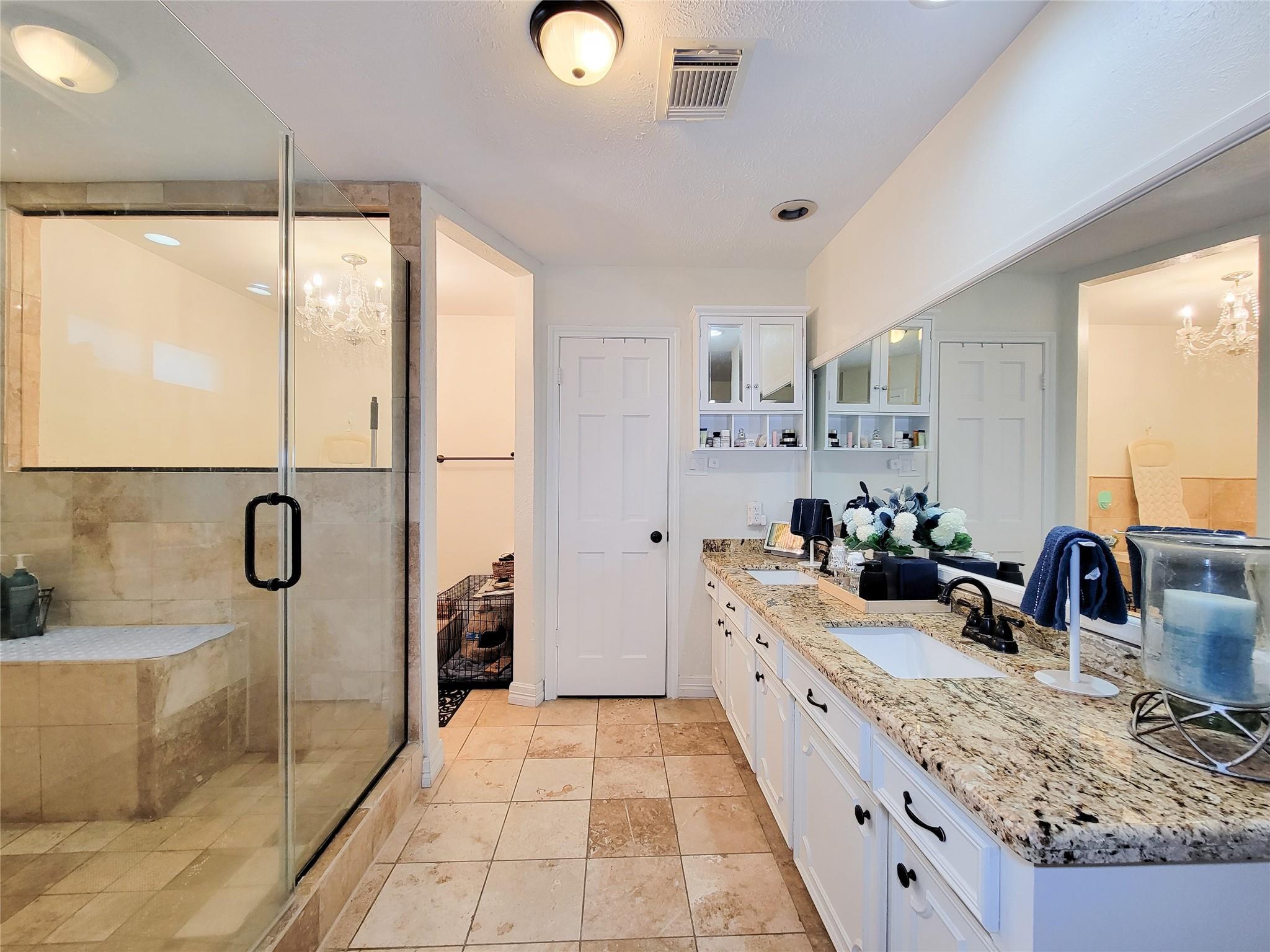 6235 Rolling Water Dr, Houston, TX 77069 photo