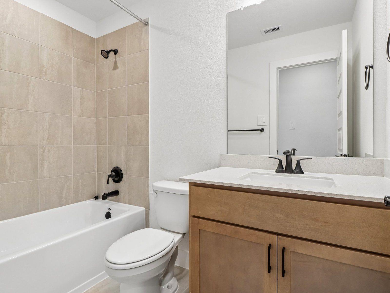 2818 Clapbread Ln, Rosenberg, TX 77471 photo