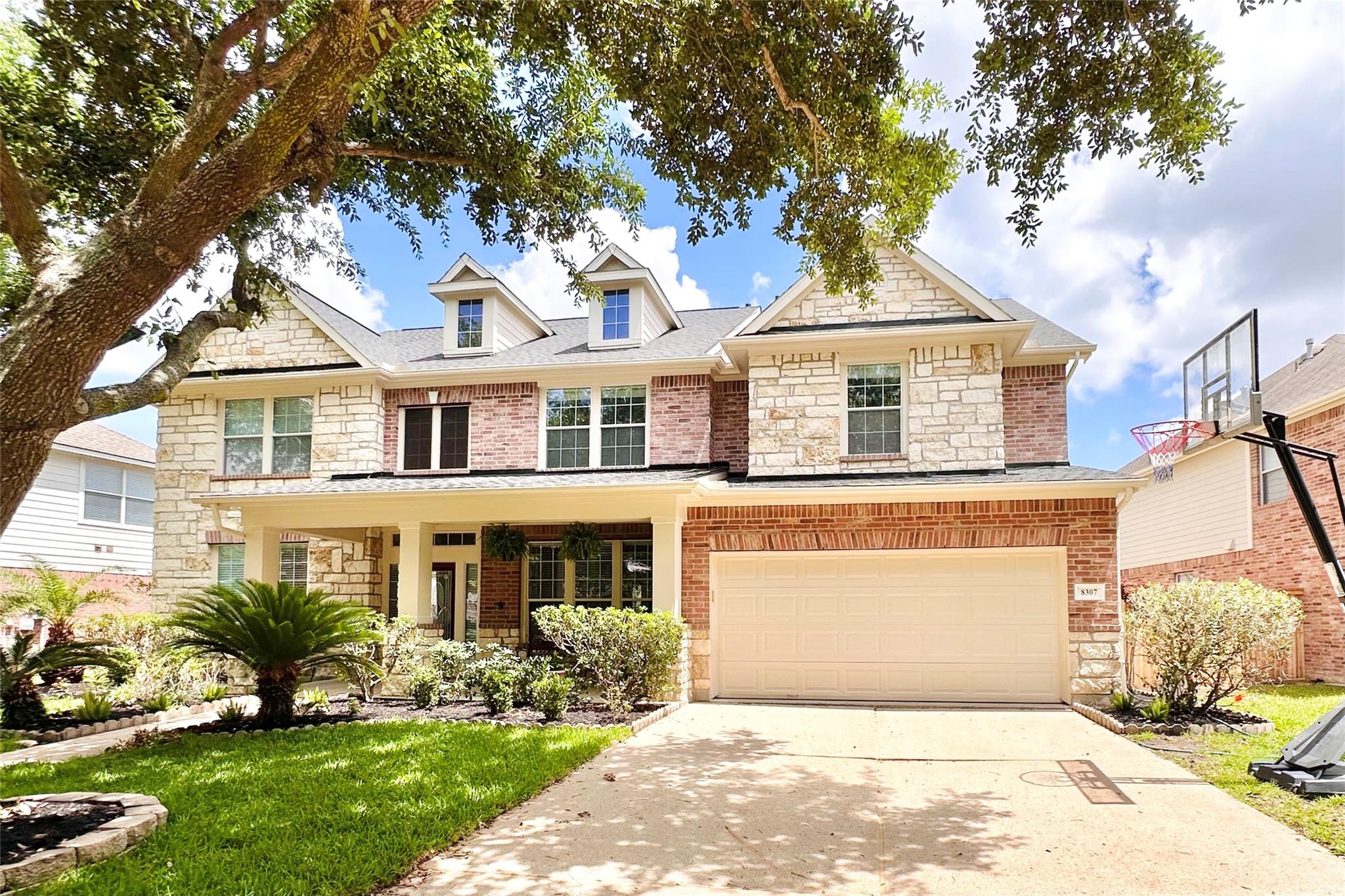 8307 Rosetrail Bend Ln, Katy, TX 77494 photo
