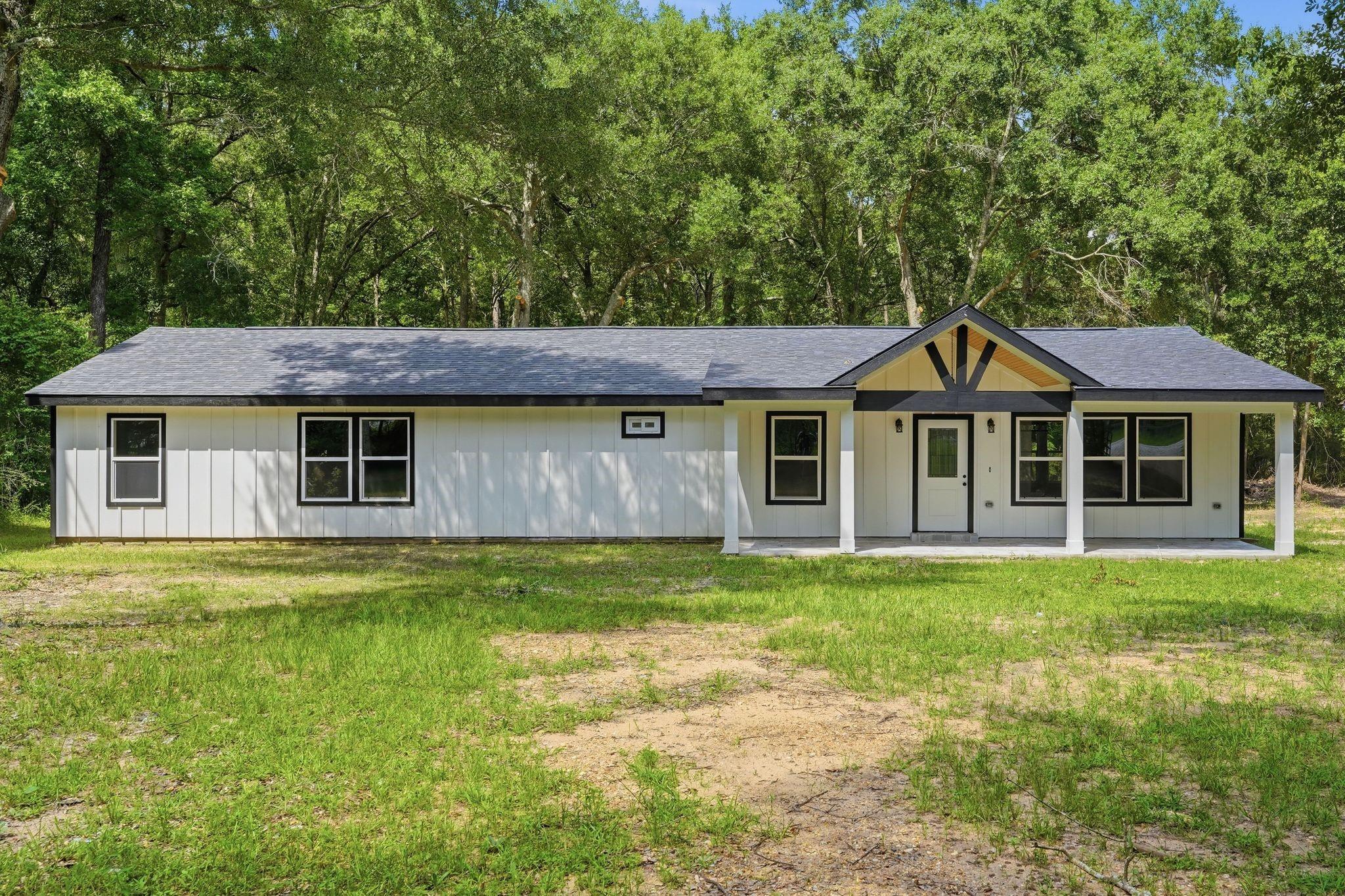 13828 Bronte Courts Dr, Willis, TX 77378