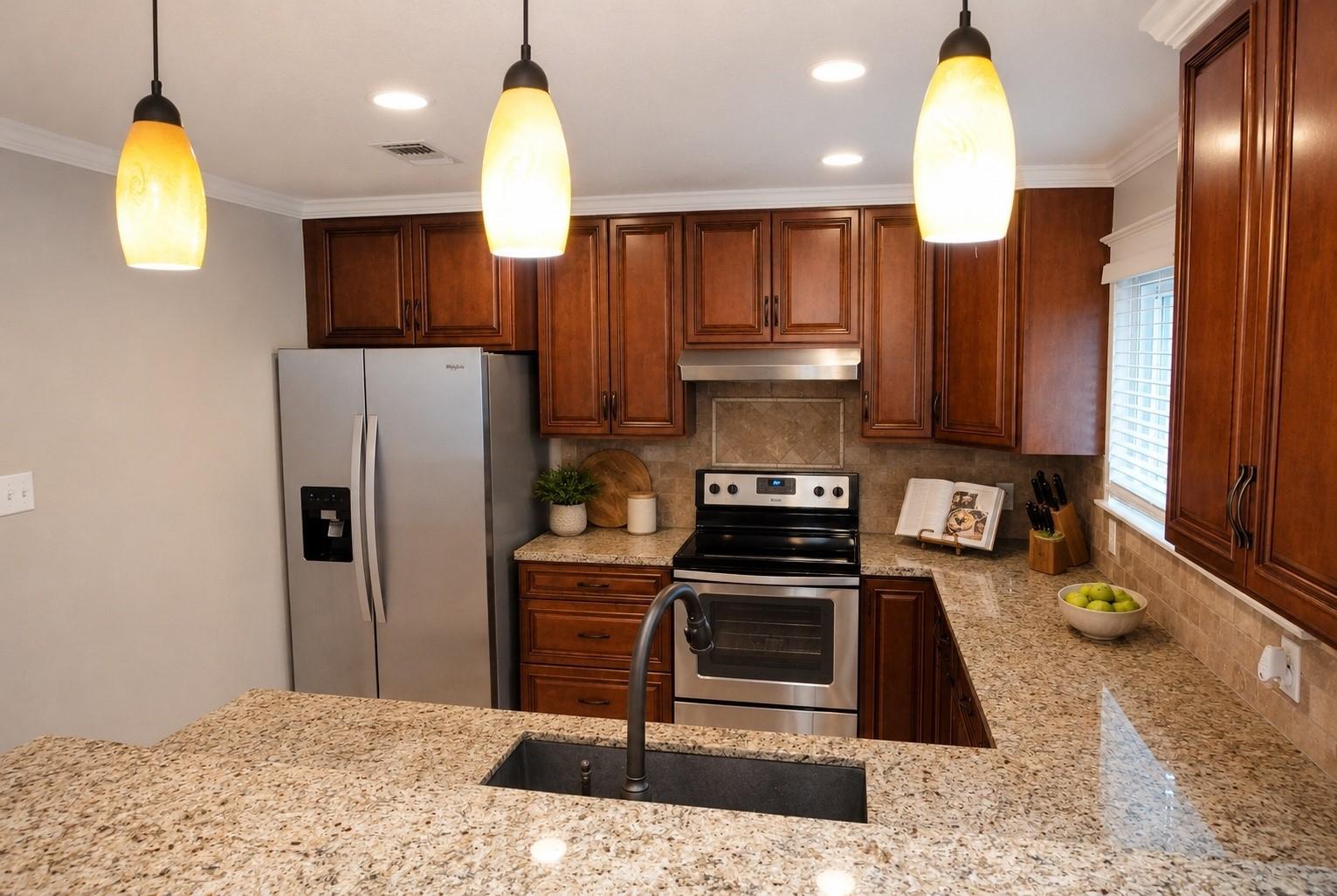 11 Hickory Oak Dr, The Woodlands, TX 77381 photo