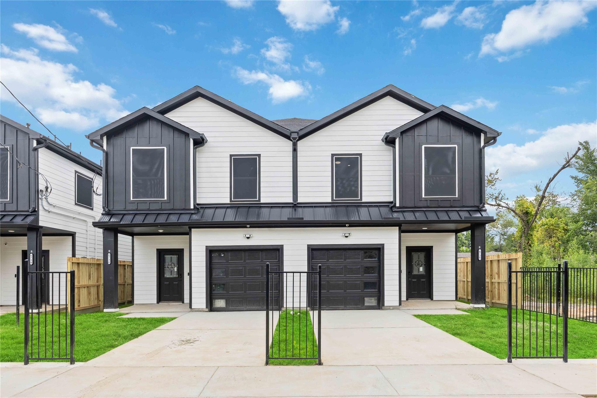 6736 Paris St, Houston, TX 77021