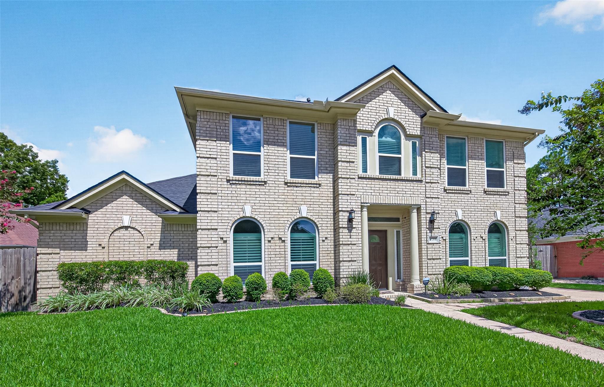14206 Glasgow Pl, Houston, TX 77077