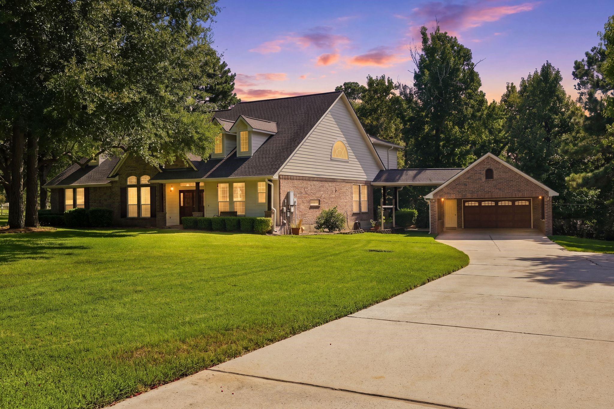 11455 Queensboro Ct, Montgomery, TX 77316 photo