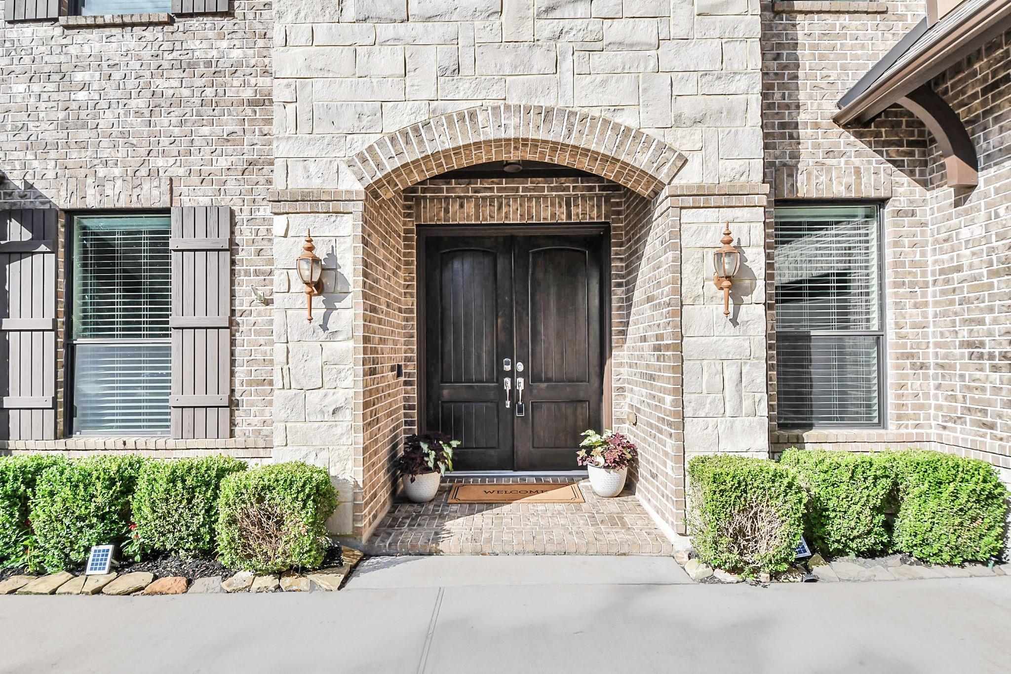 67 Azure Lake Ct, Katy, TX 77494 photo
