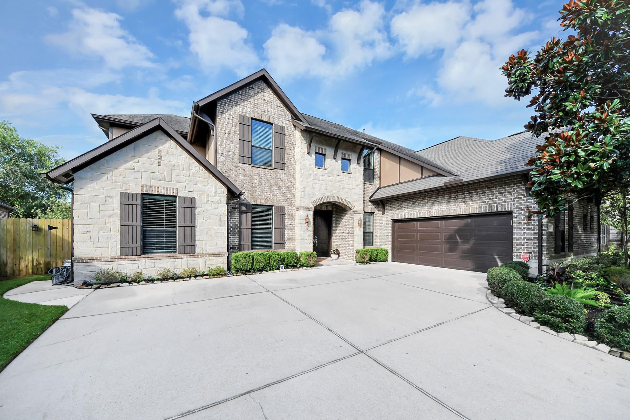 67 Azure Lake Ct, Katy, TX 77494 photo