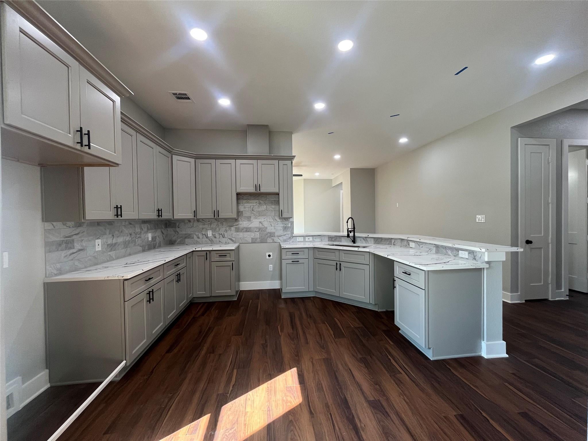 28811 Champion Oaks Dr, Magnolia, TX 77354 photo