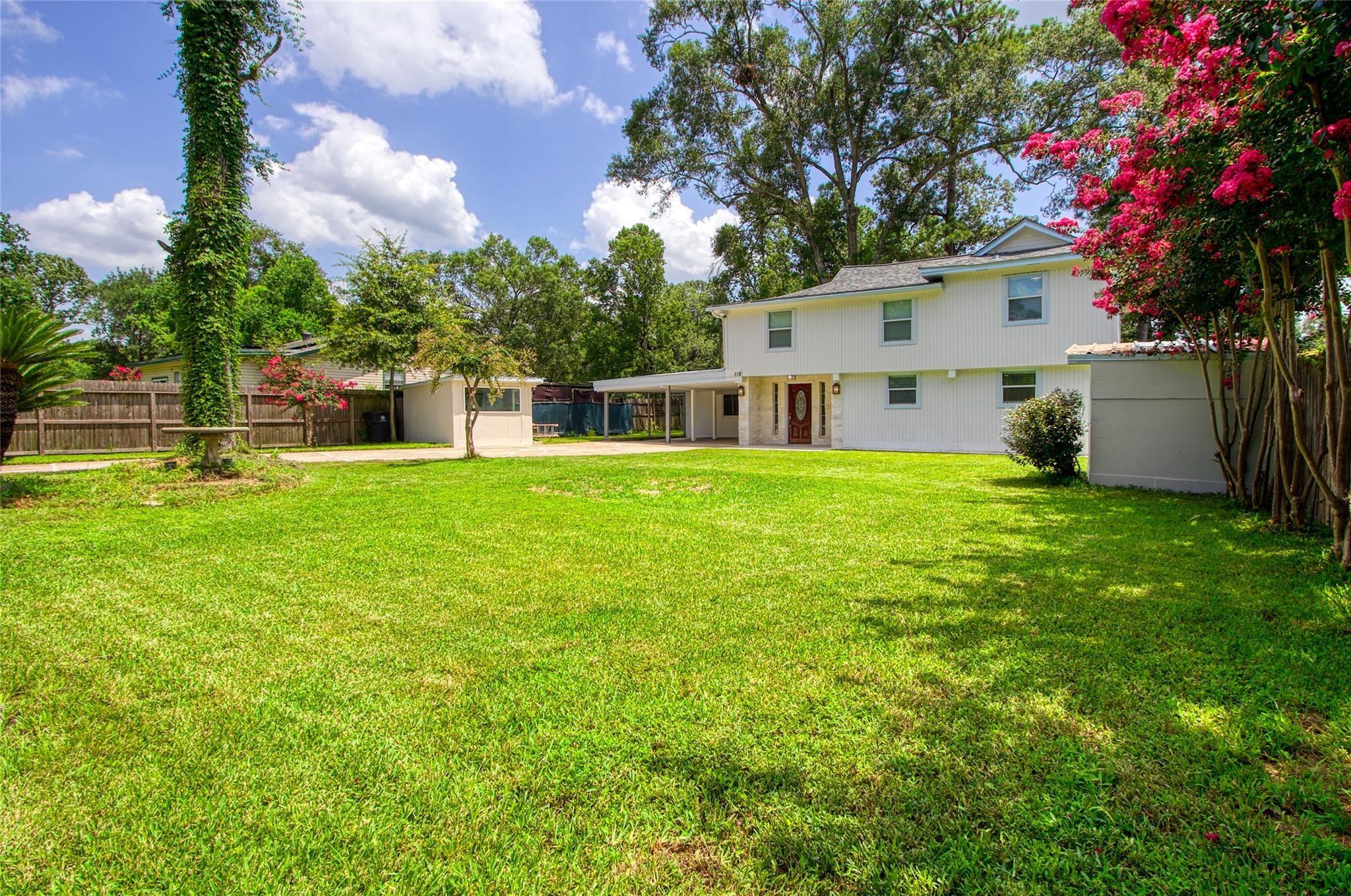 118 Waterwood Dr, Huffman, TX 77336 photo