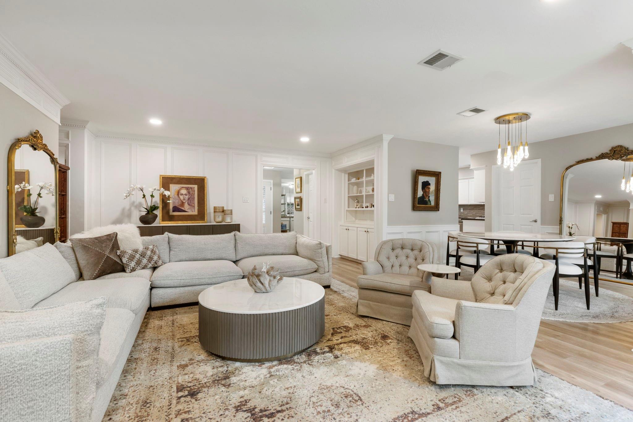 21 Wakerobin Ct, The Woodlands, TX 77380 photo