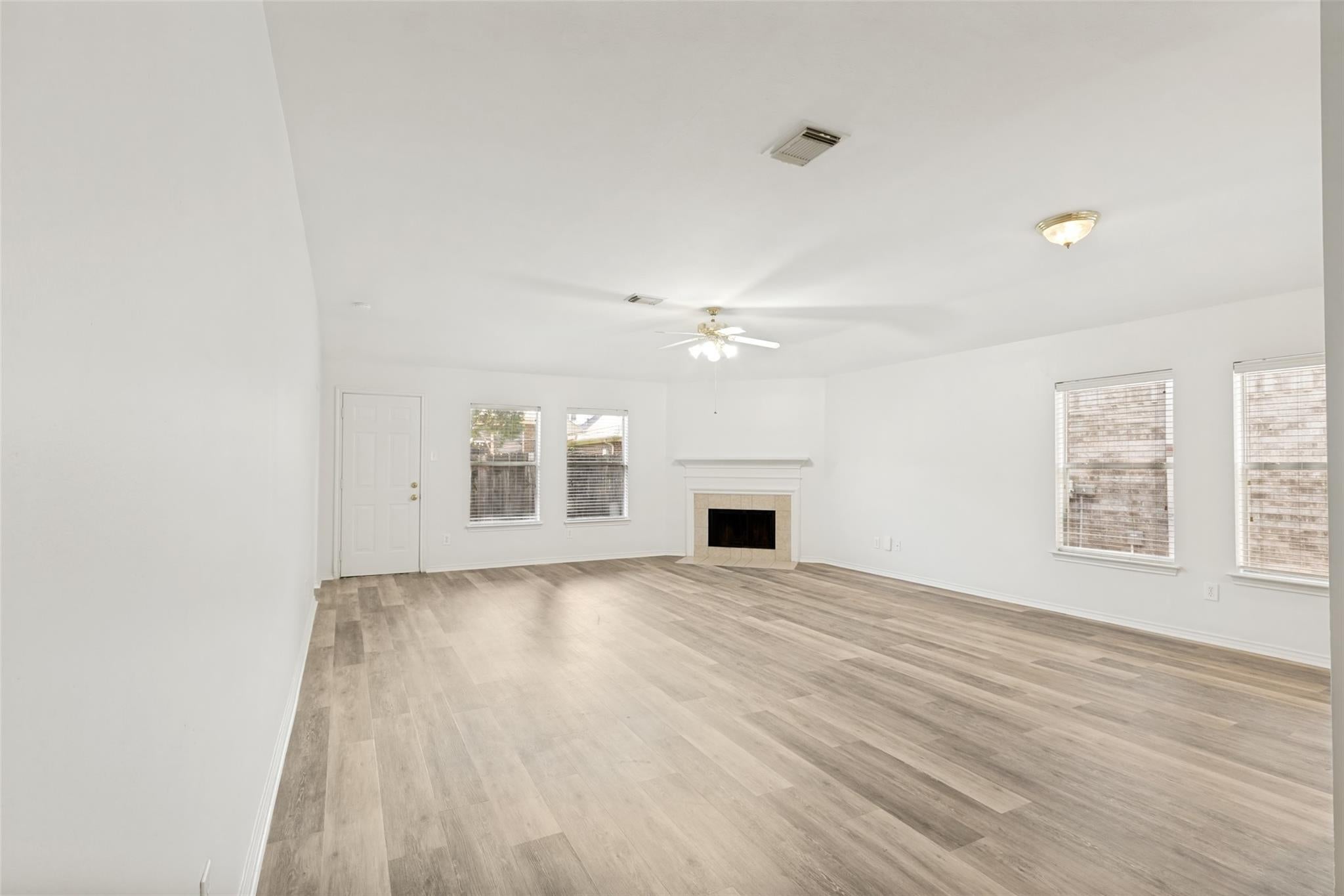 26872 Mystic Castle Ln, Kingwood, TX 77339 photo
