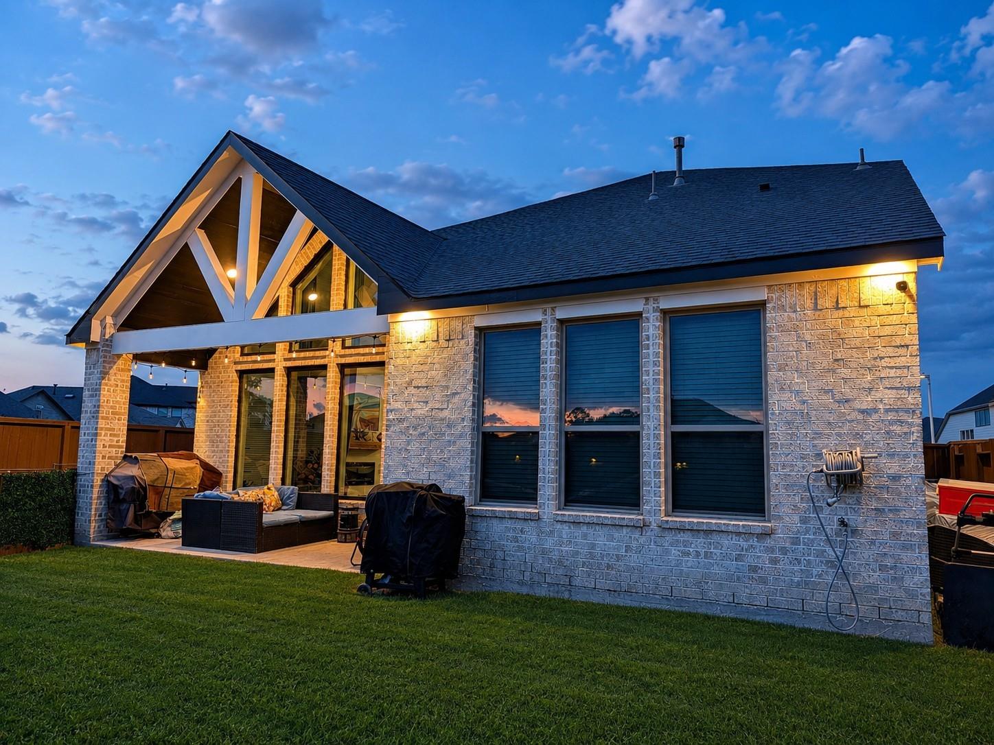 211 Vista Knoll Ct, New Caney, TX 77357 photo