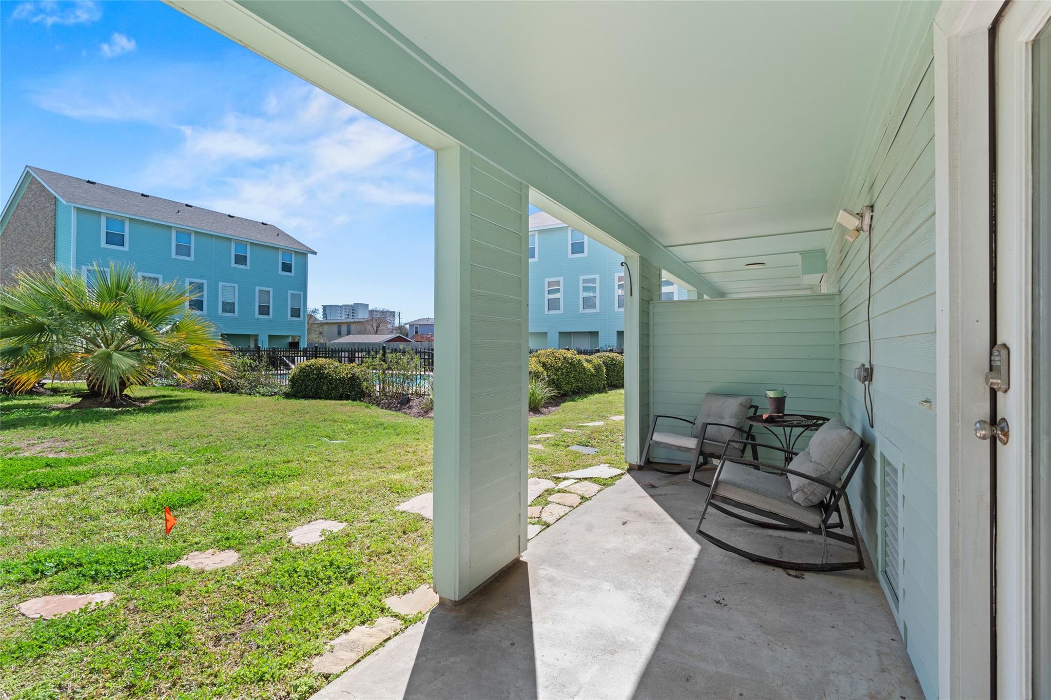 3100 75 St #13, Galveston, TX 77551 photo