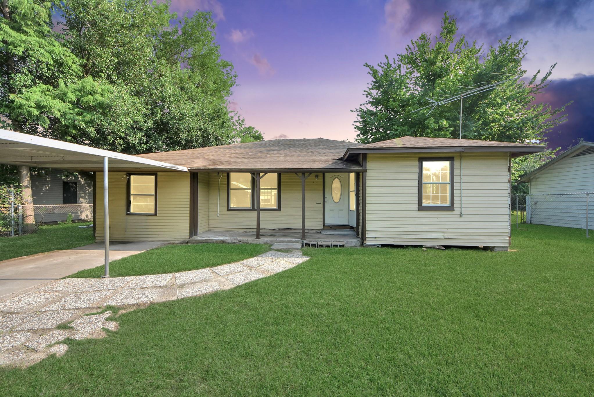 117 Witcher Ln, Houston, TX 77076
