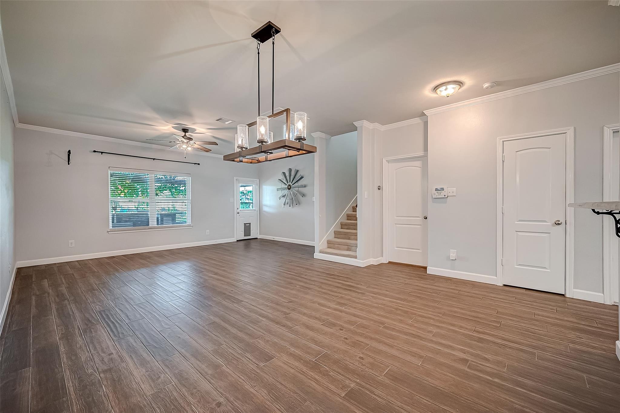 346 Apache Field Ln, La Marque, TX 77568 photo